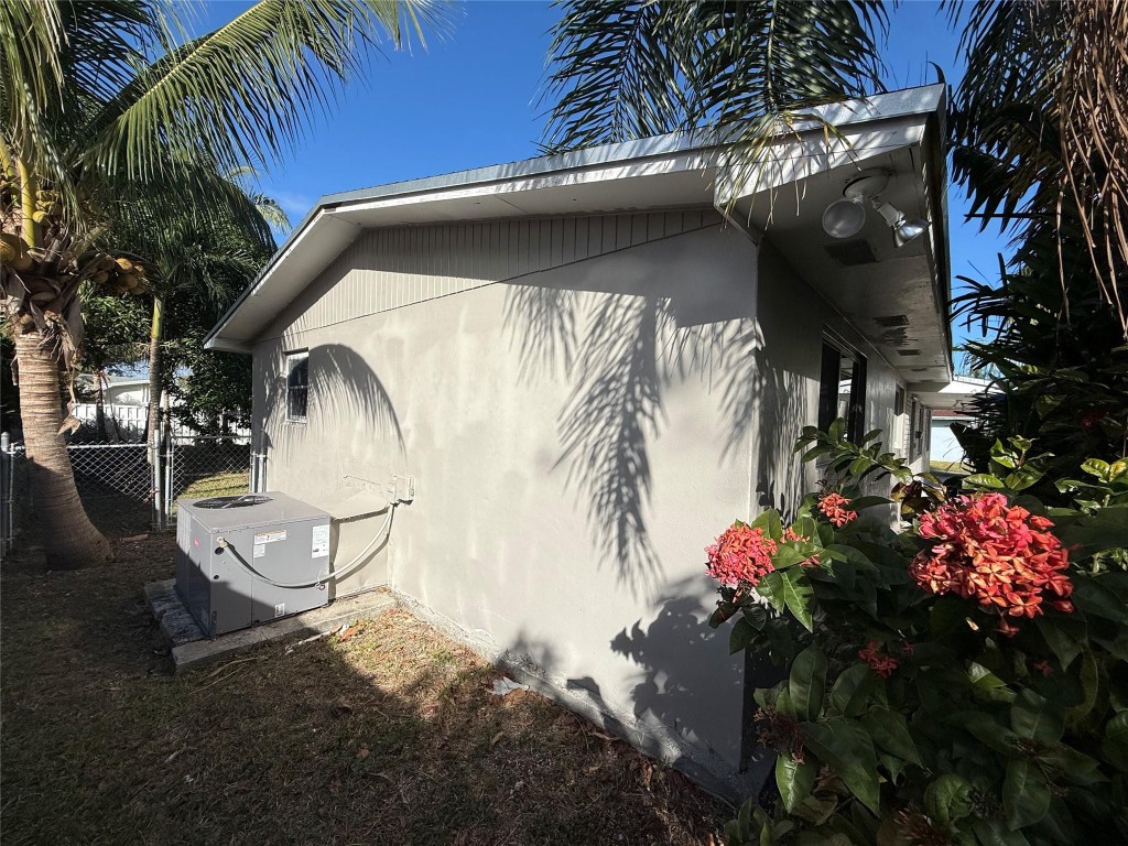 19900 SW 87th Avenue