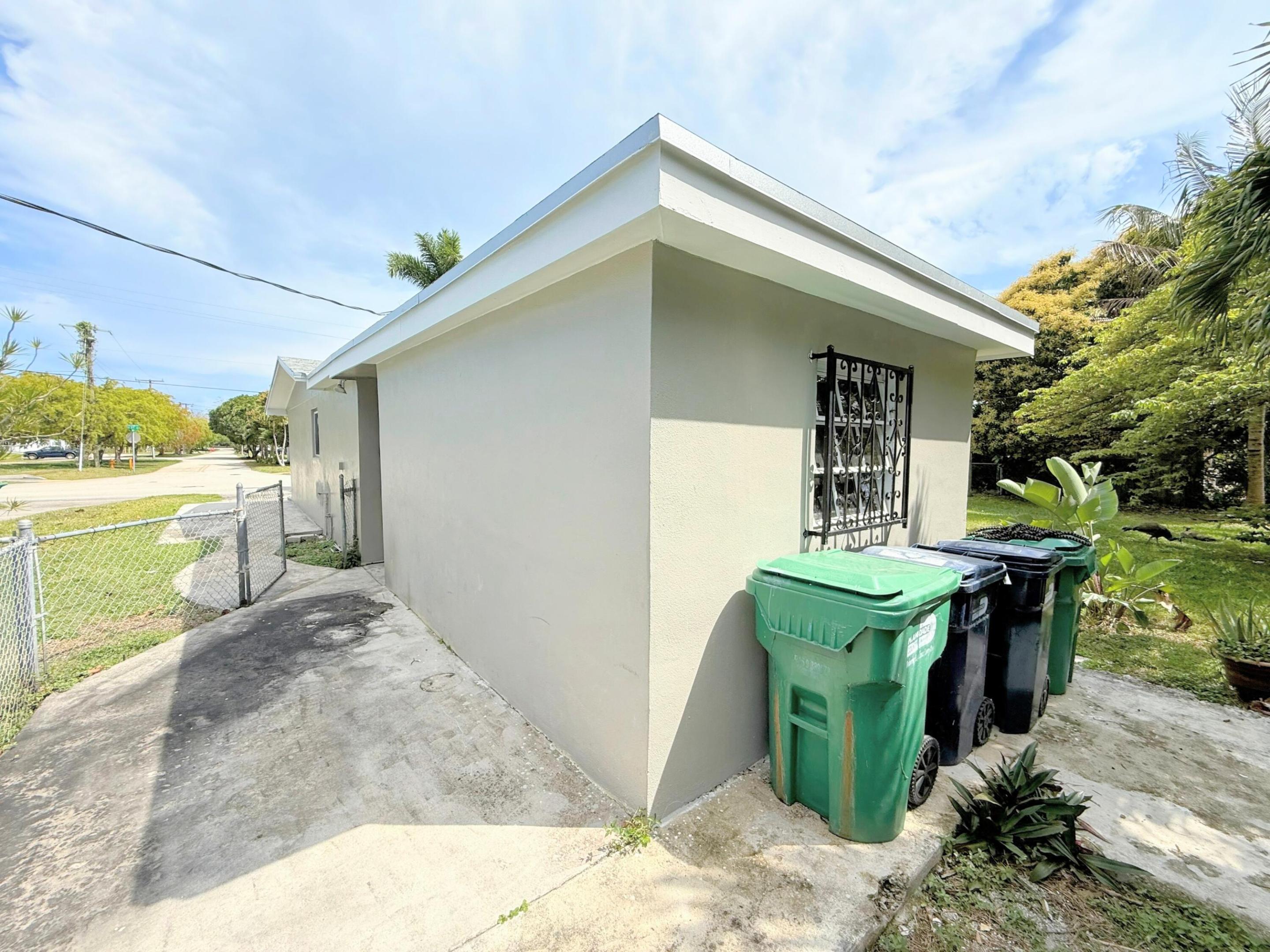 Cutler Ridge Pines - Residential