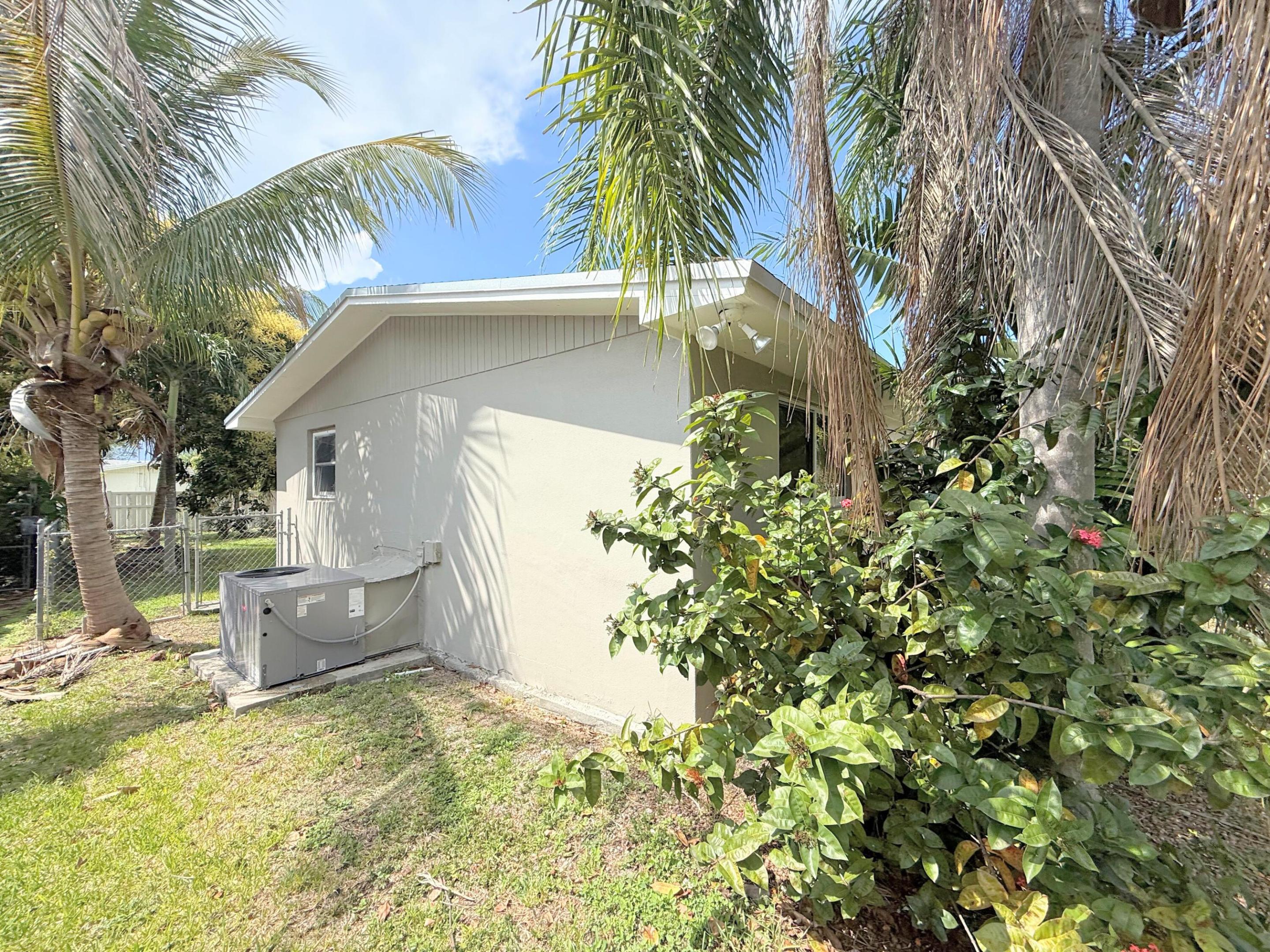 Cutler Ridge Pines - Residential