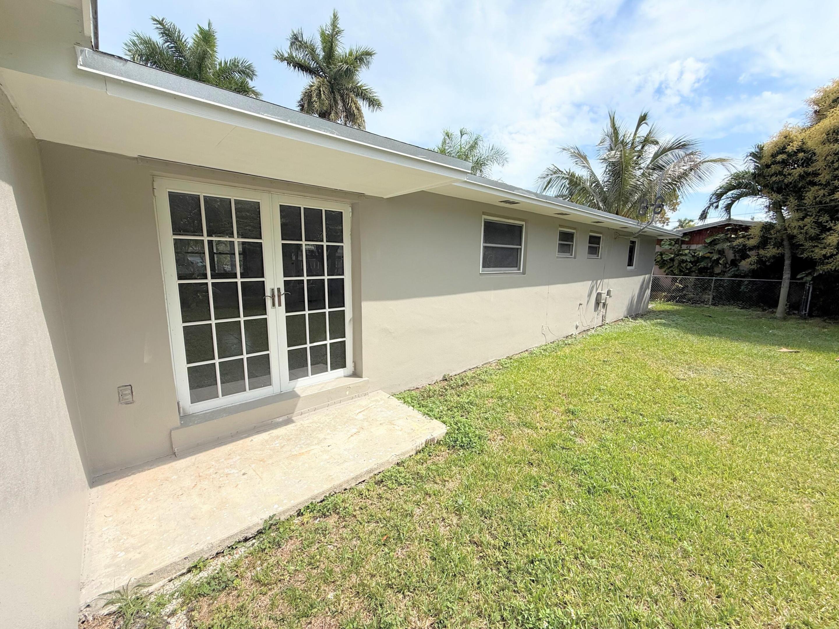 Cutler Ridge Pines - Residential