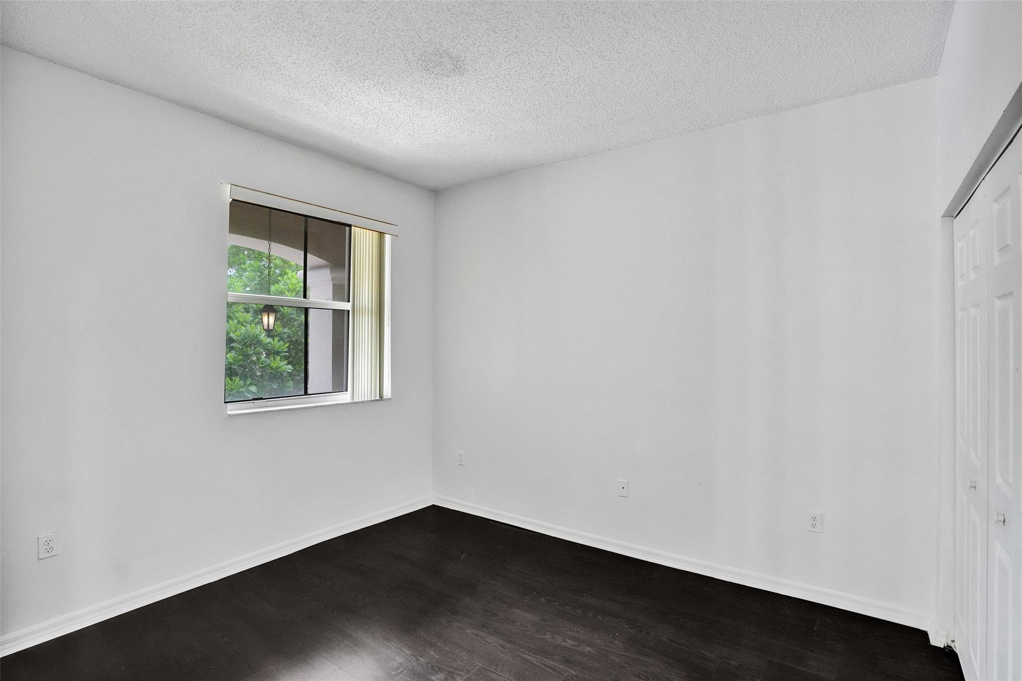 Marbella Cove - Residential