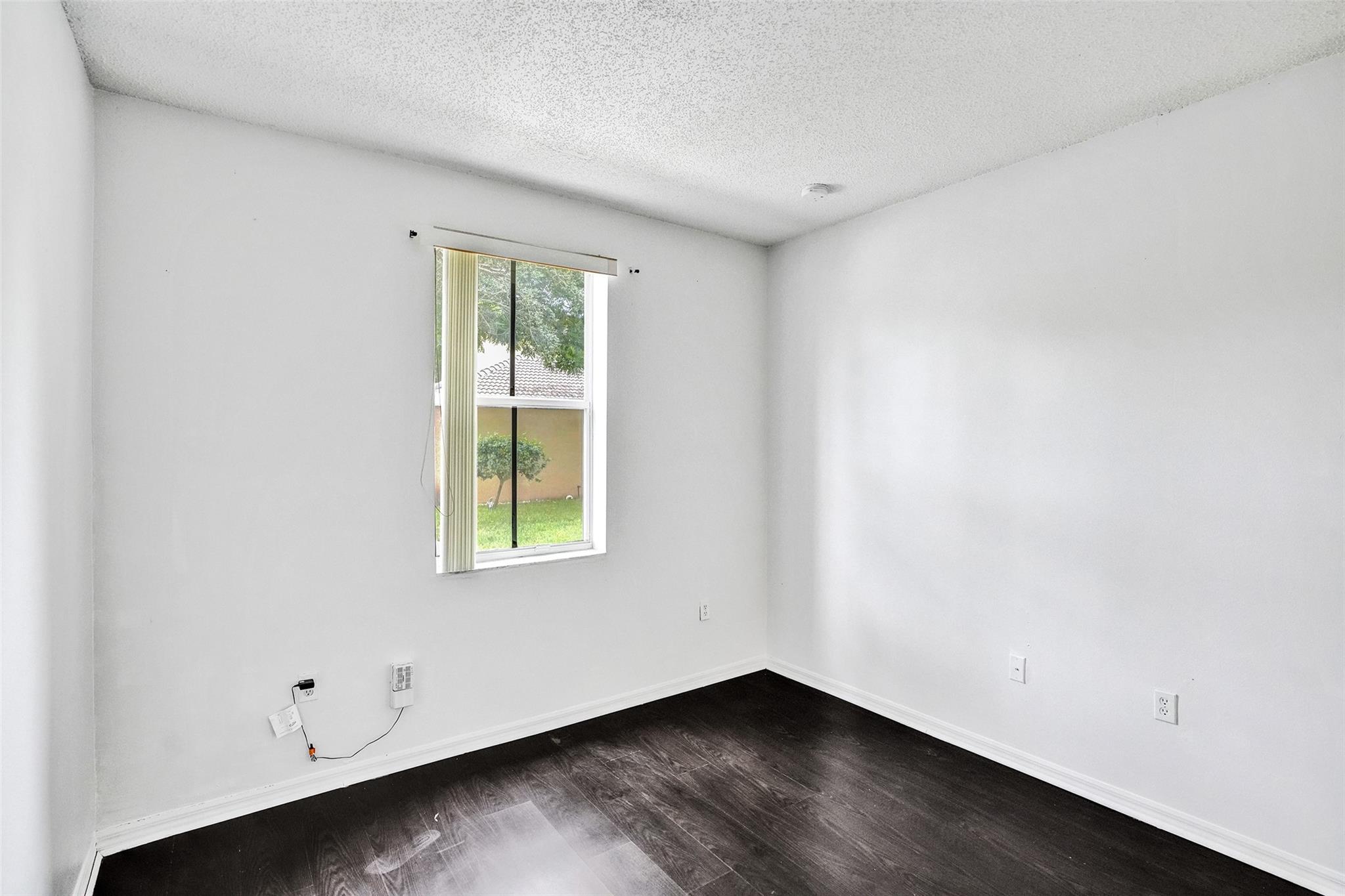 Marbella Cove - Residential