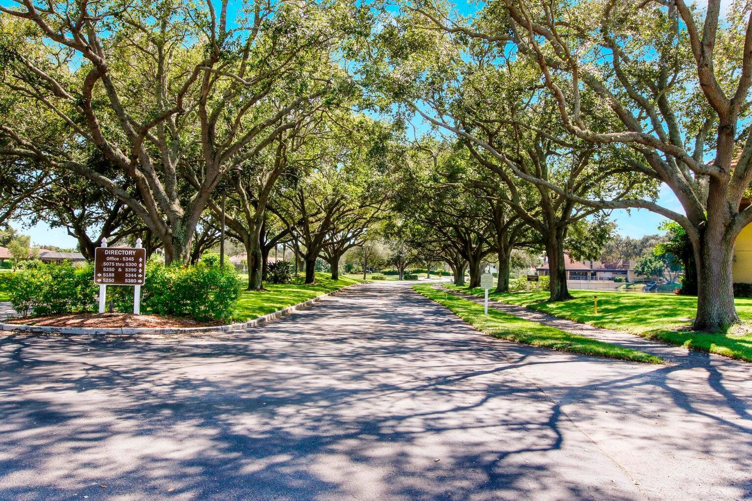 WOODLAND LAKES - Residential