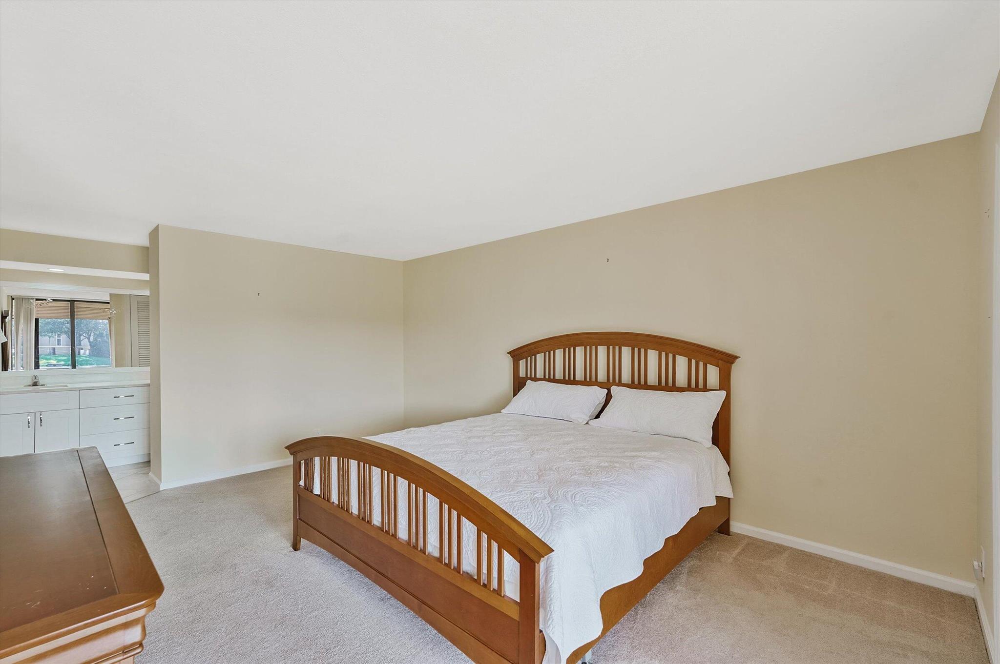 WOODLAND LAKES - Residential