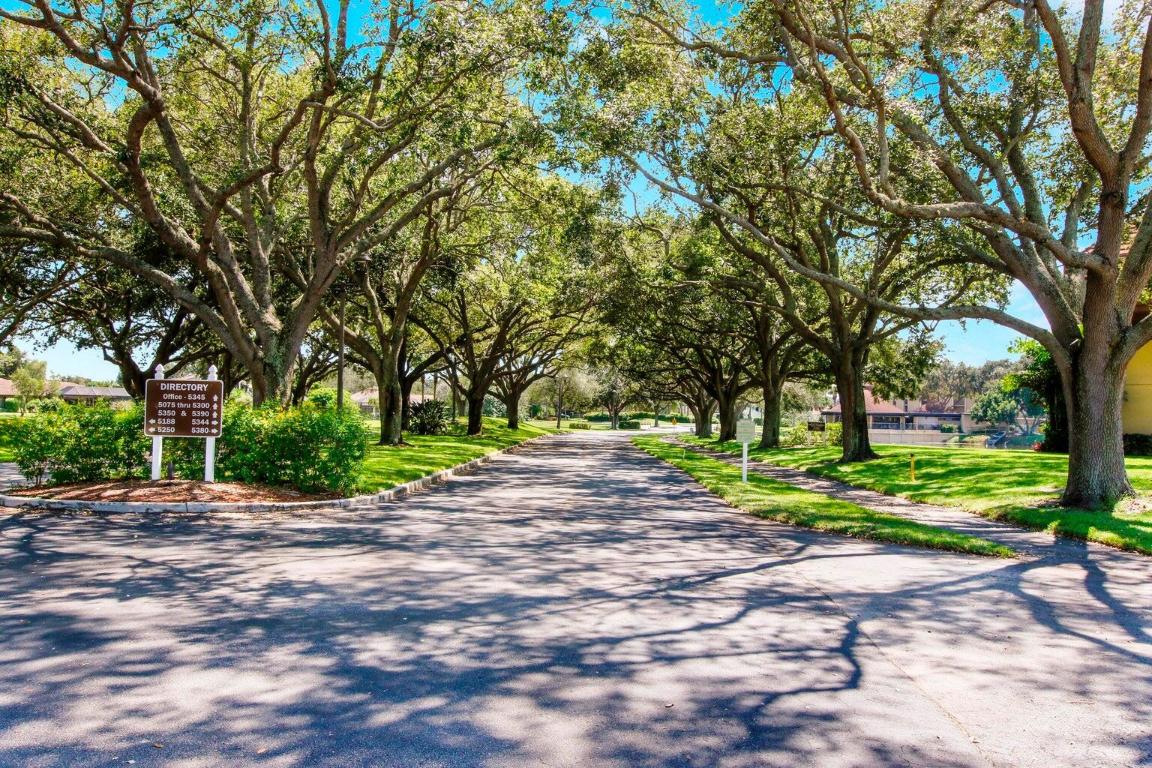 WOODLAND LAKES - Residential