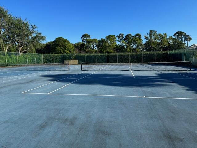 WOODLAND LAKES - Residential