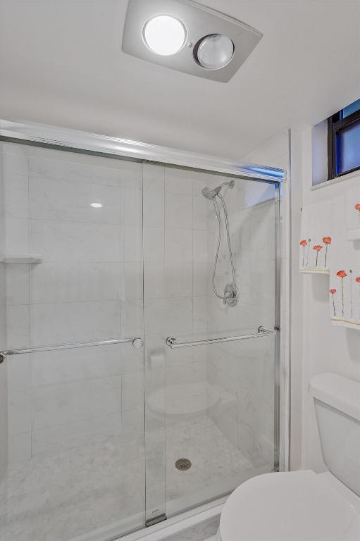 WOODLAND LAKES - Residential