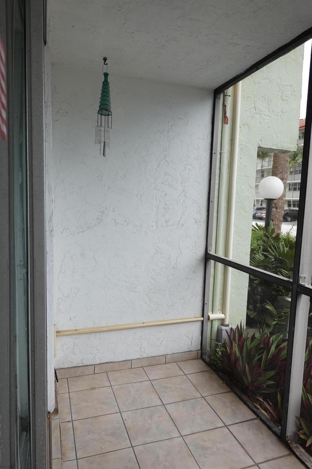 CROSS FOX CONDO - Residential Lease