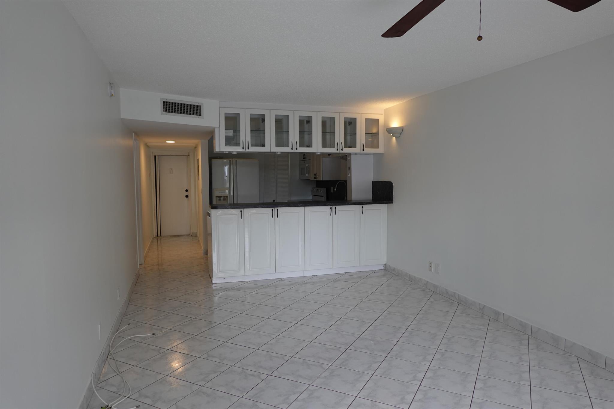 CROSS FOX CONDO - Residential Lease