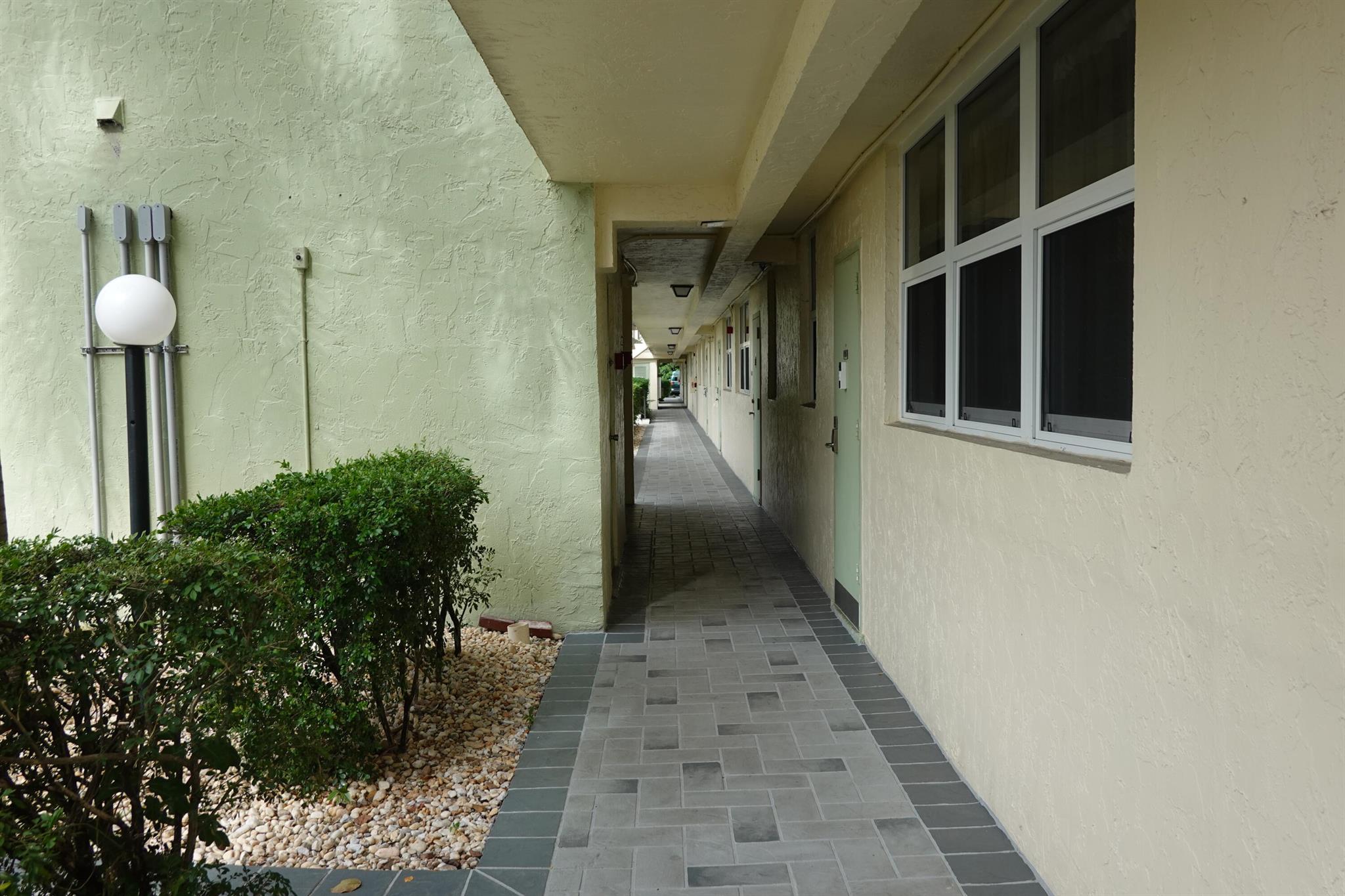 CROSS FOX CONDO - Residential Lease