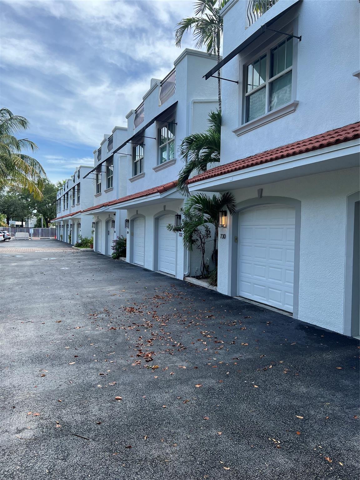 View Fort Lauderdale, FL 33304 townhome