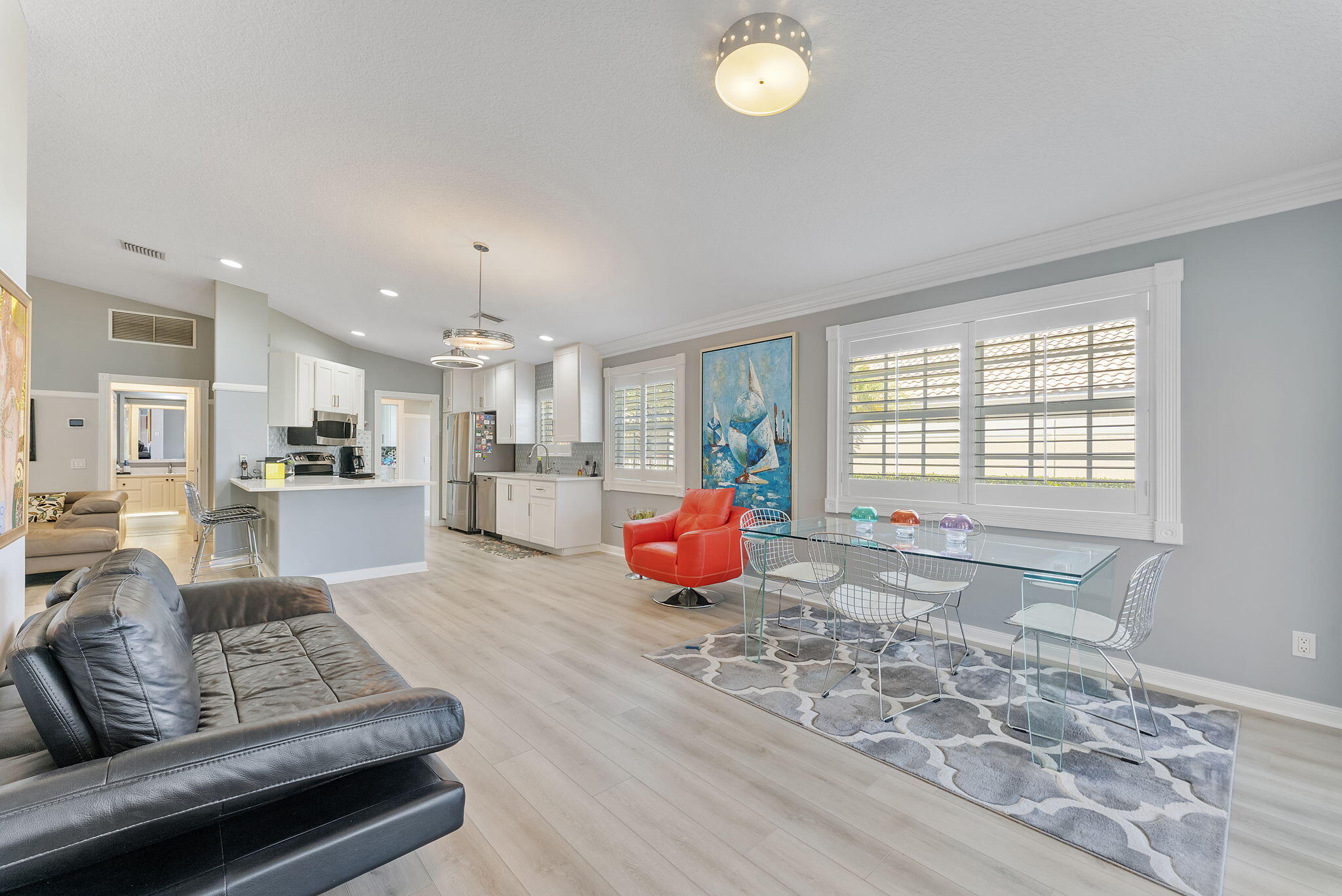 VILLAGEWALK - Residential