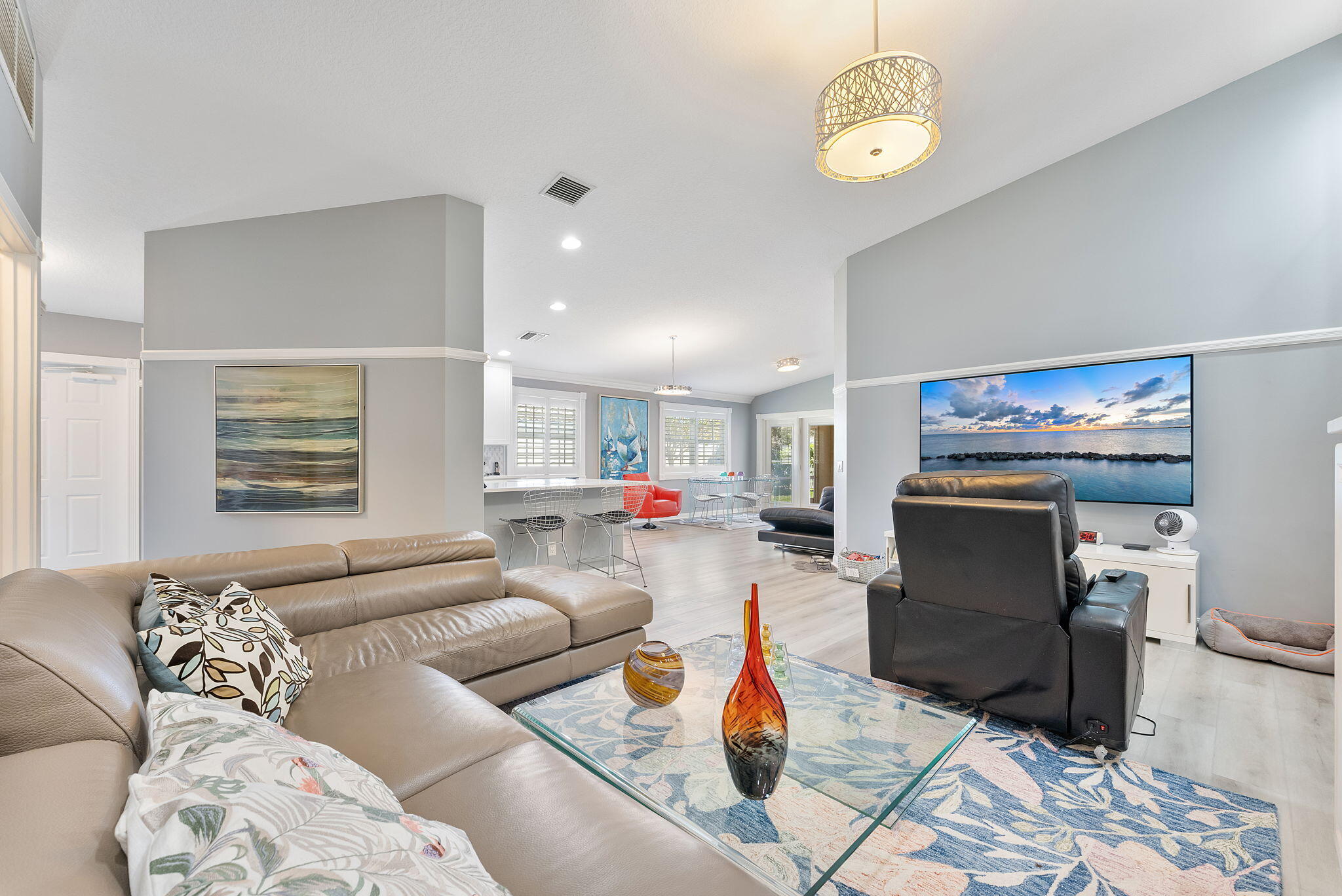 VILLAGEWALK - Residential