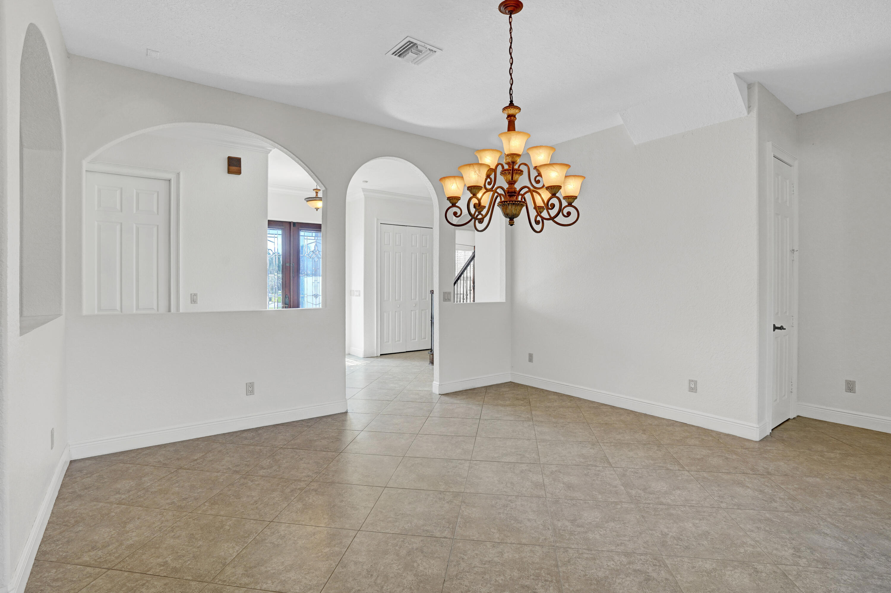 PORT ST LUCIE SECTION 46 1ST REPLAT - Residential