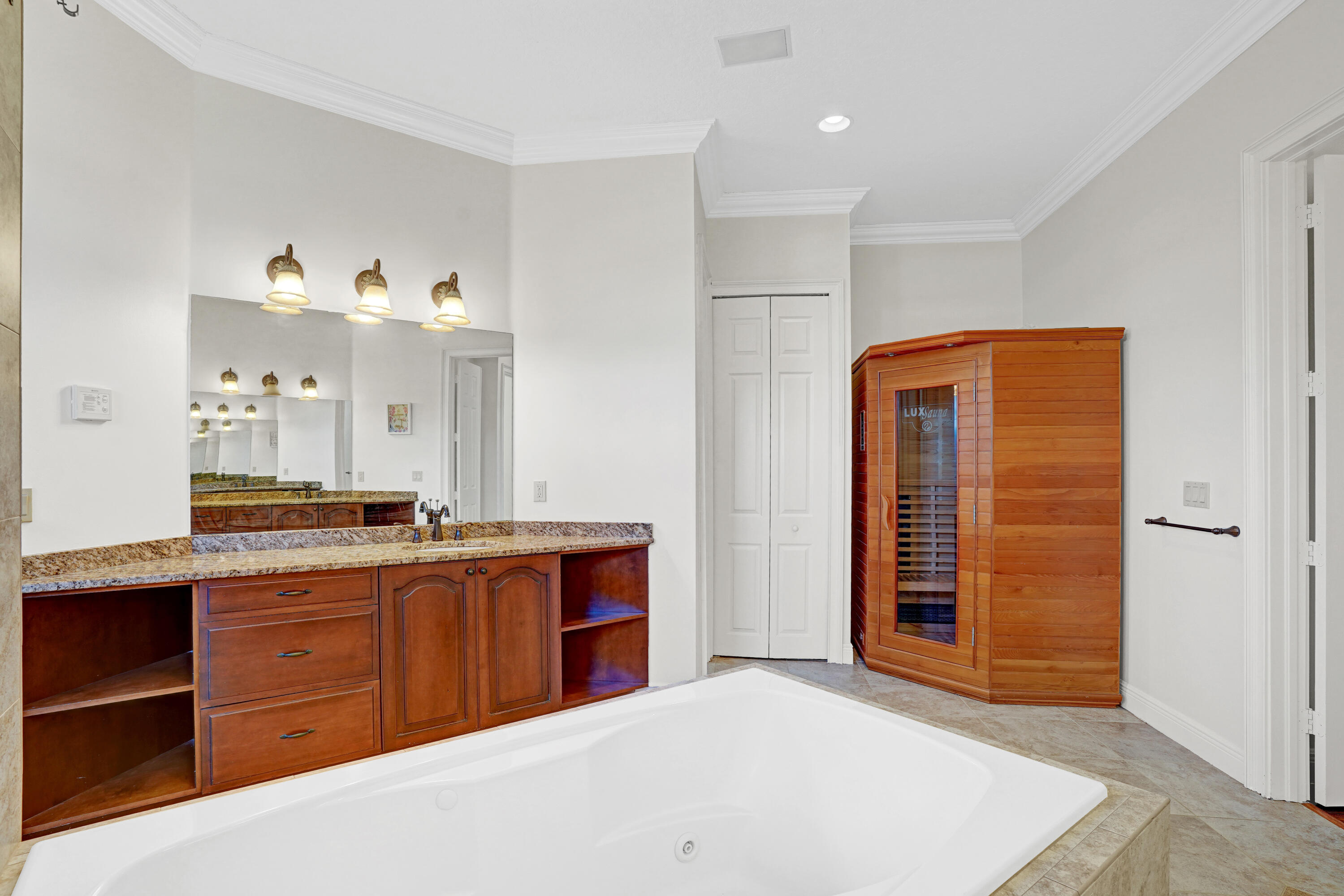 PORT ST LUCIE SECTION 46 1ST REPLAT - Residential