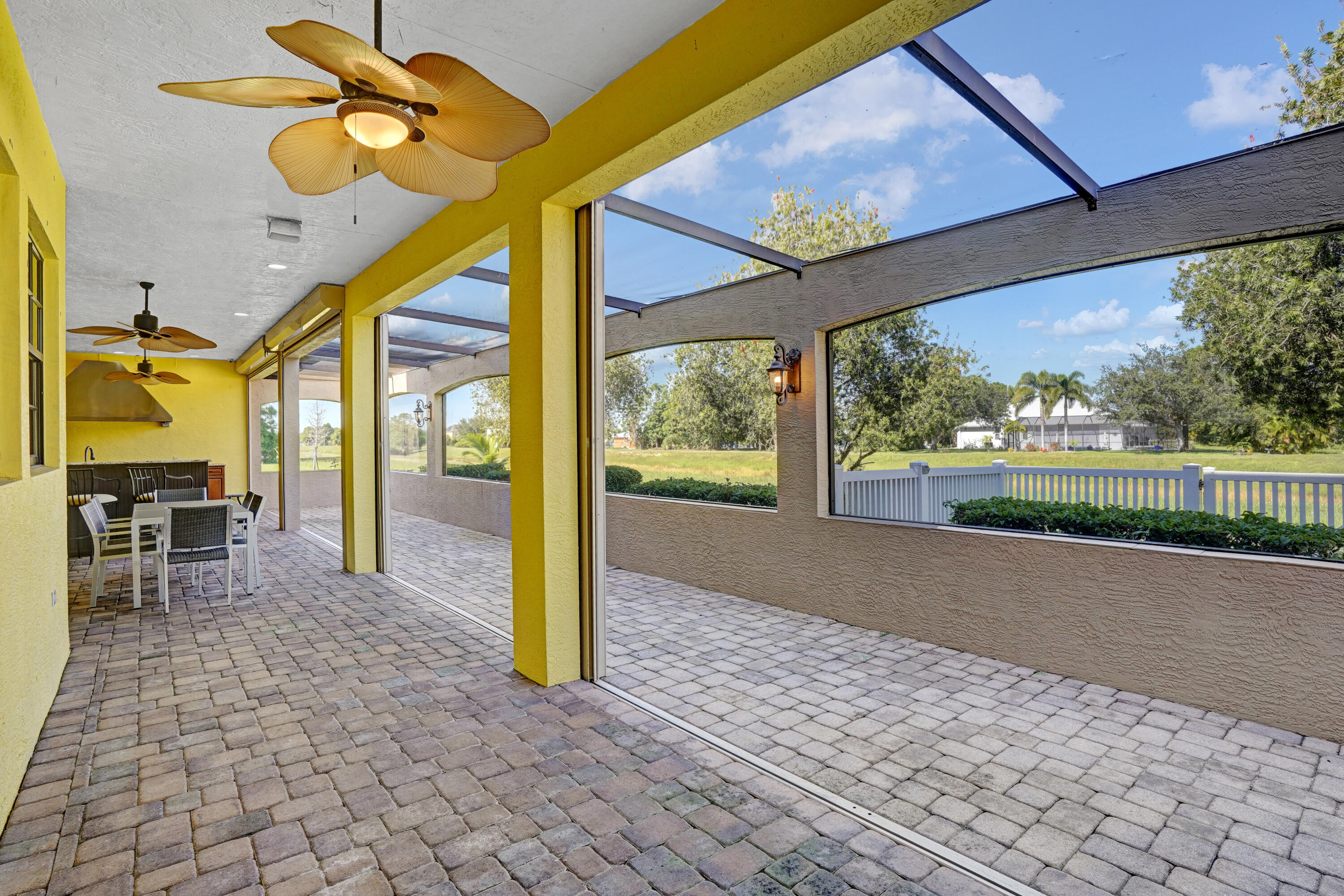 PORT ST LUCIE SECTION 46 1ST REPLAT - Residential