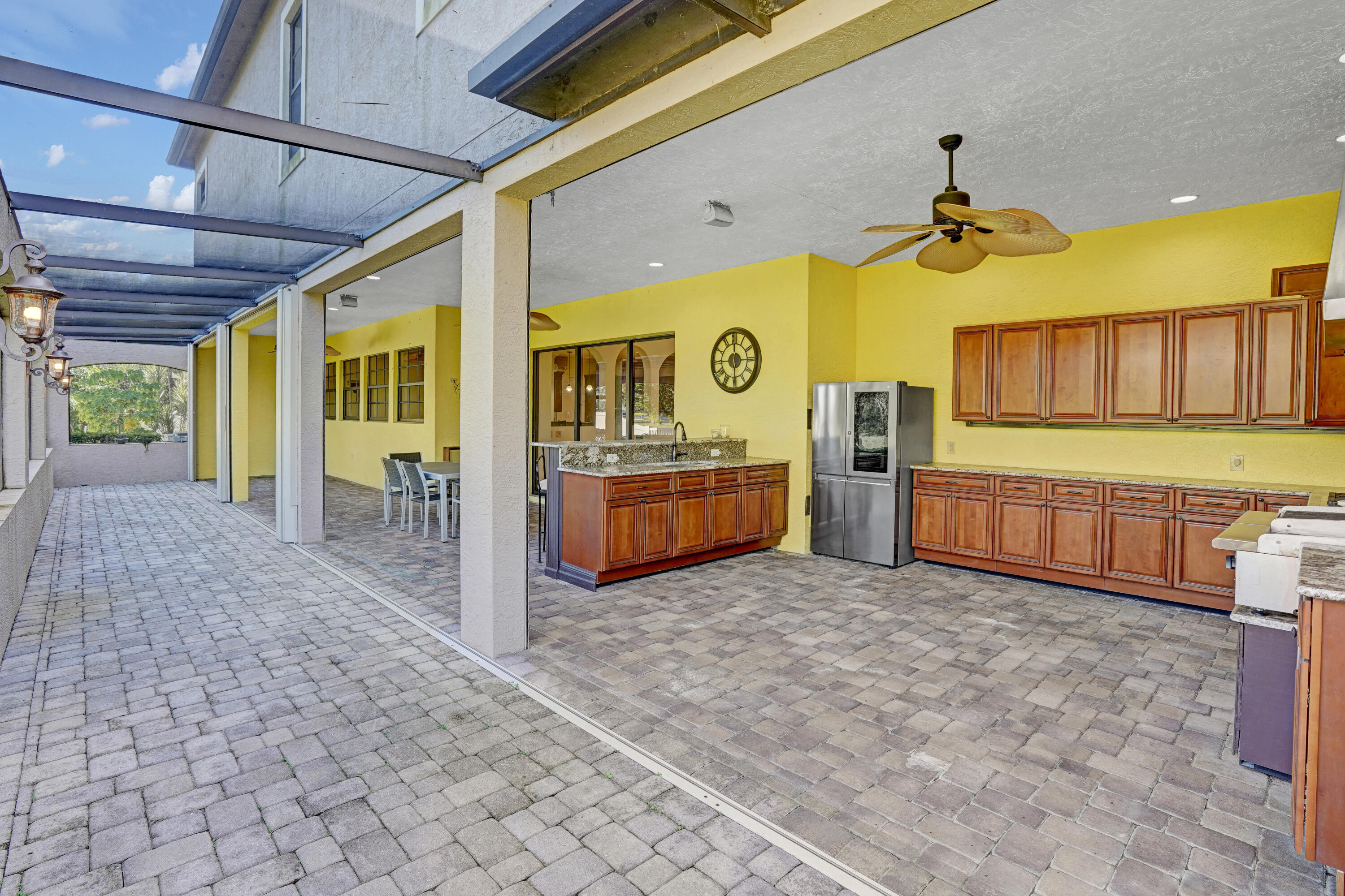 PORT ST LUCIE SECTION 46 1ST REPLAT - Residential