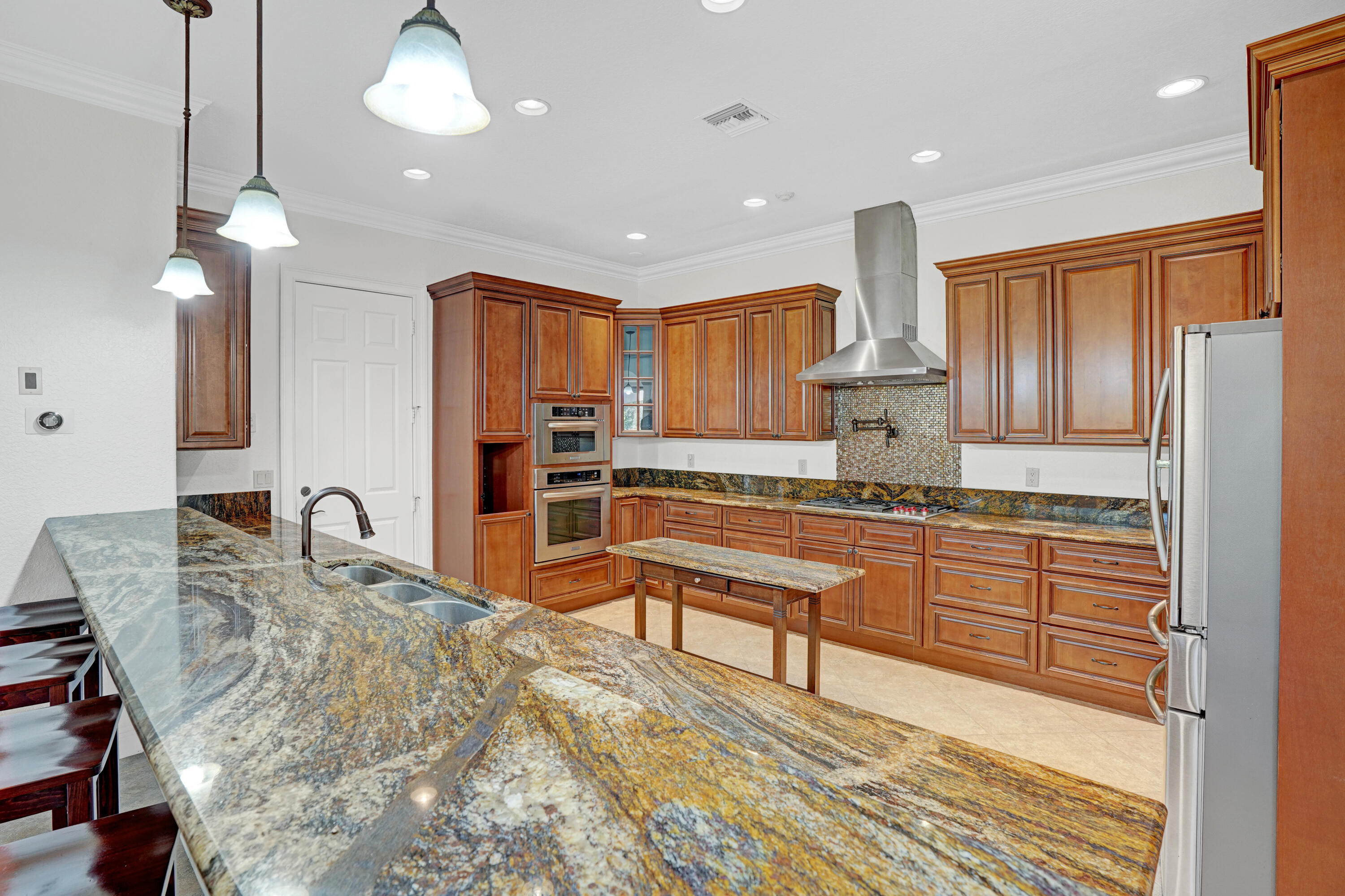 PORT ST LUCIE SECTION 46 1ST REPLAT - Residential