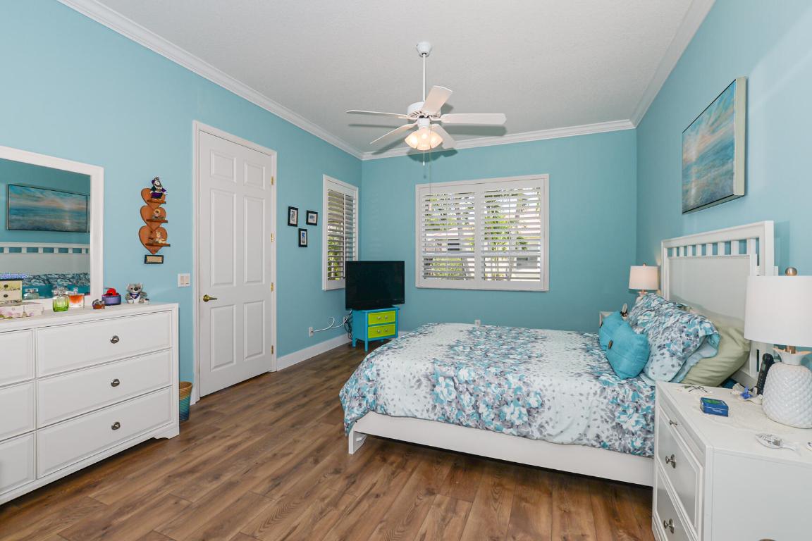 KINGS ISLE (Isle of Capri) - Residential