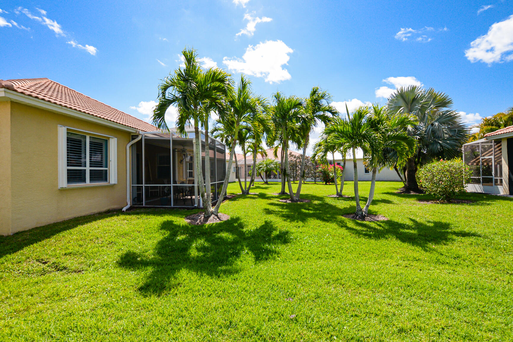 KINGS ISLE (Isle of Capri) - Residential