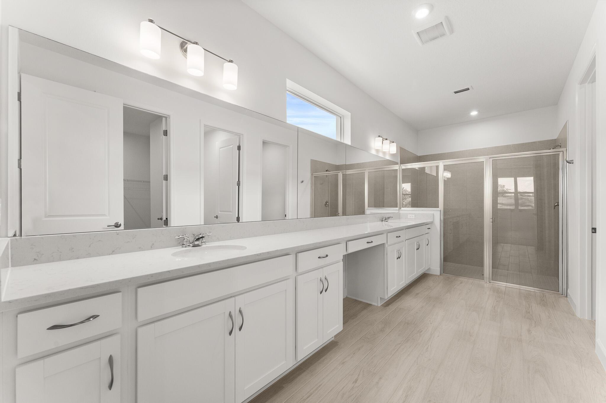 TELARO AT SOUTHERN GROVE - Residential