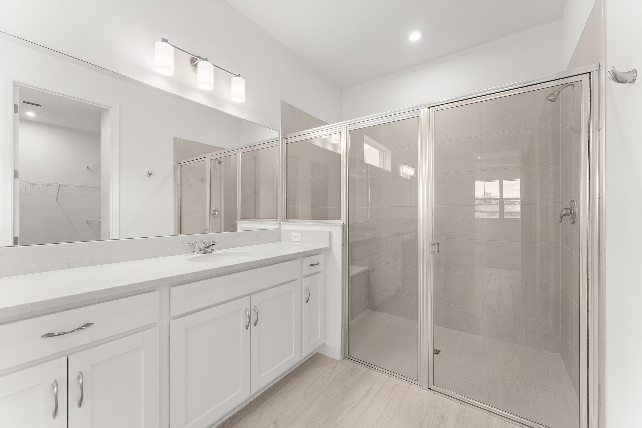 TELARO AT SOUTHERN GROVE - Residential