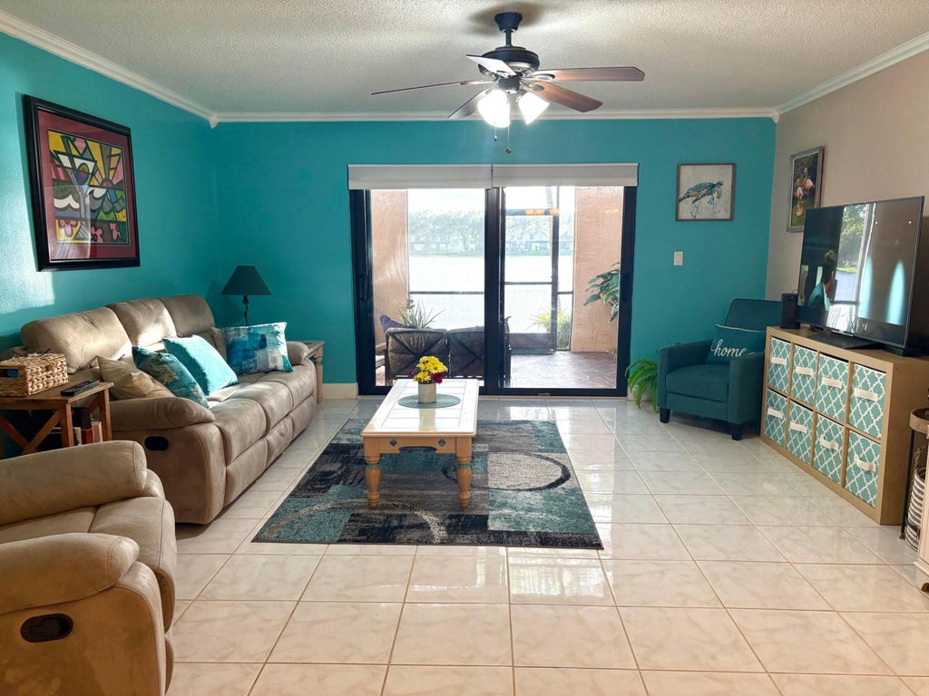 Photo of 1424 NW 97TH Terrace #280, Pembroke Pines, FL 33024 (MLS # B26090127)