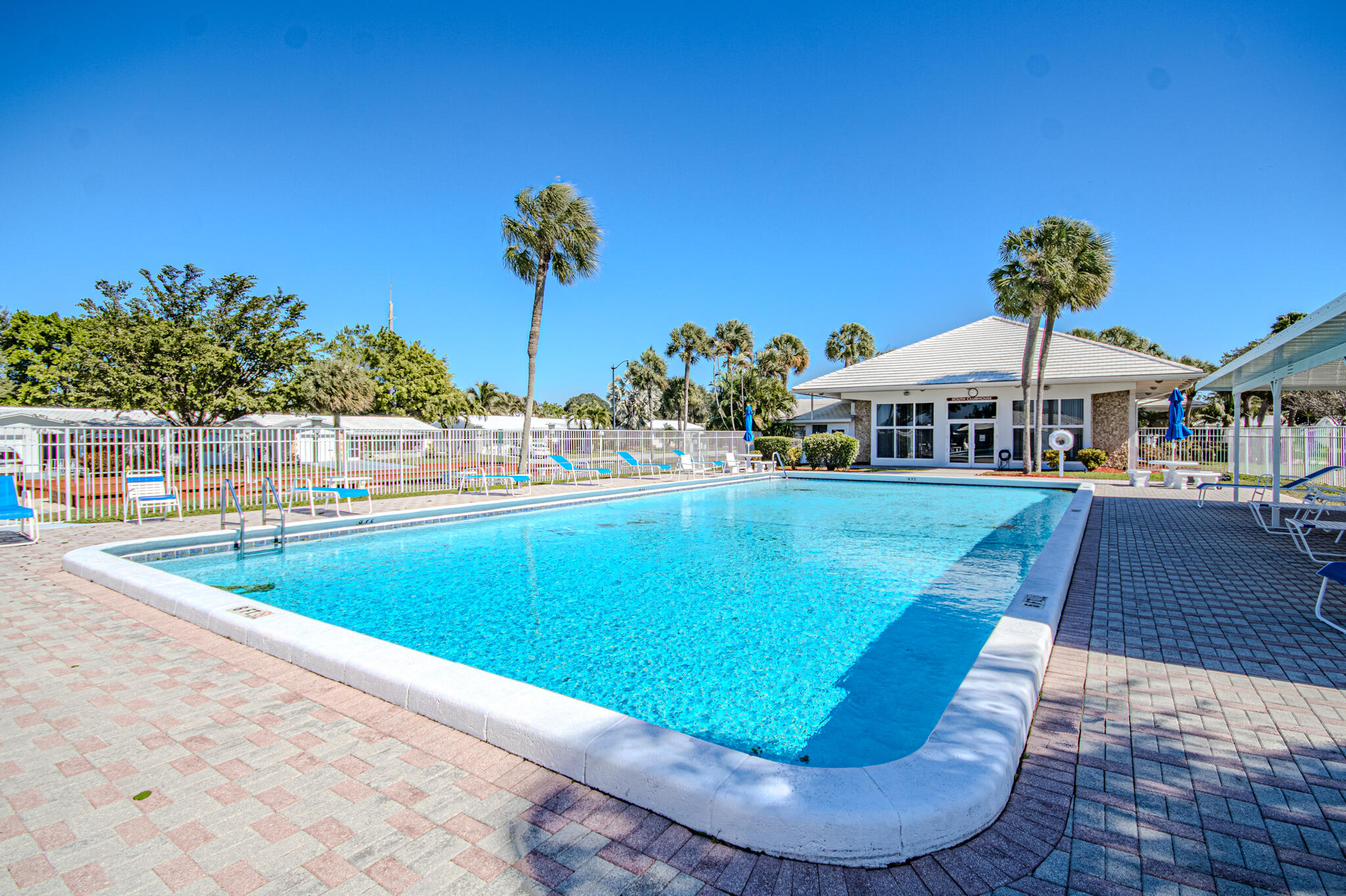 LEISUREVILLE FAIRWAY TWO CONDO - Residential