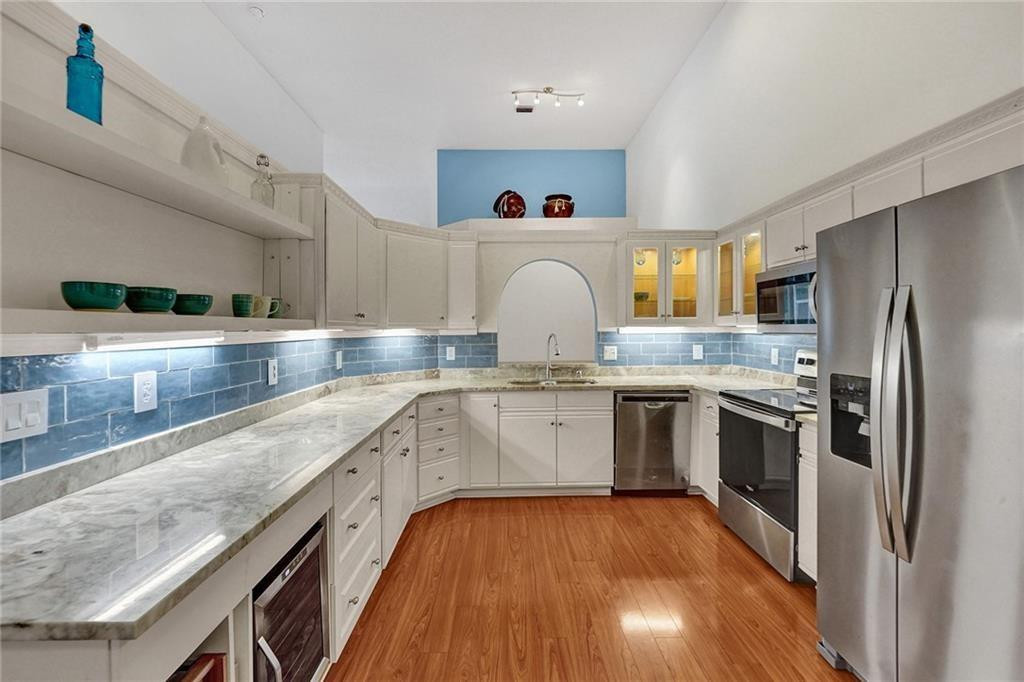Fairview Point - Residential