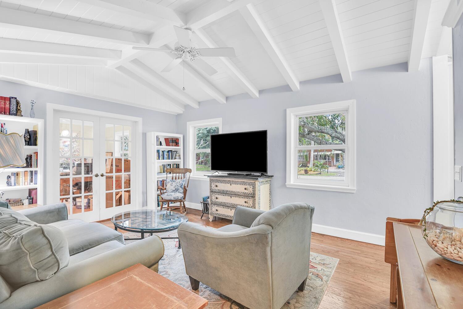 TRADE WINDS ESTATES FIRST - Residential