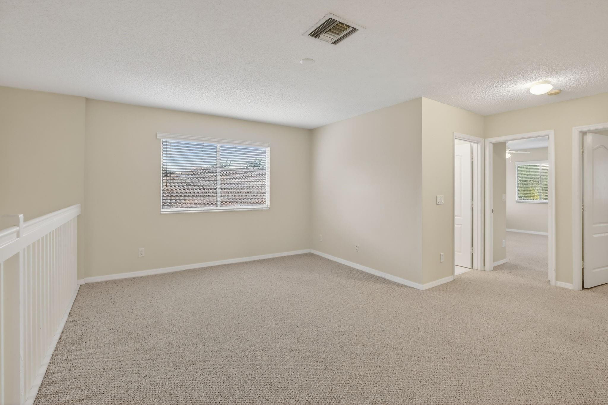 LAGUNA ISLES - Residential Lease