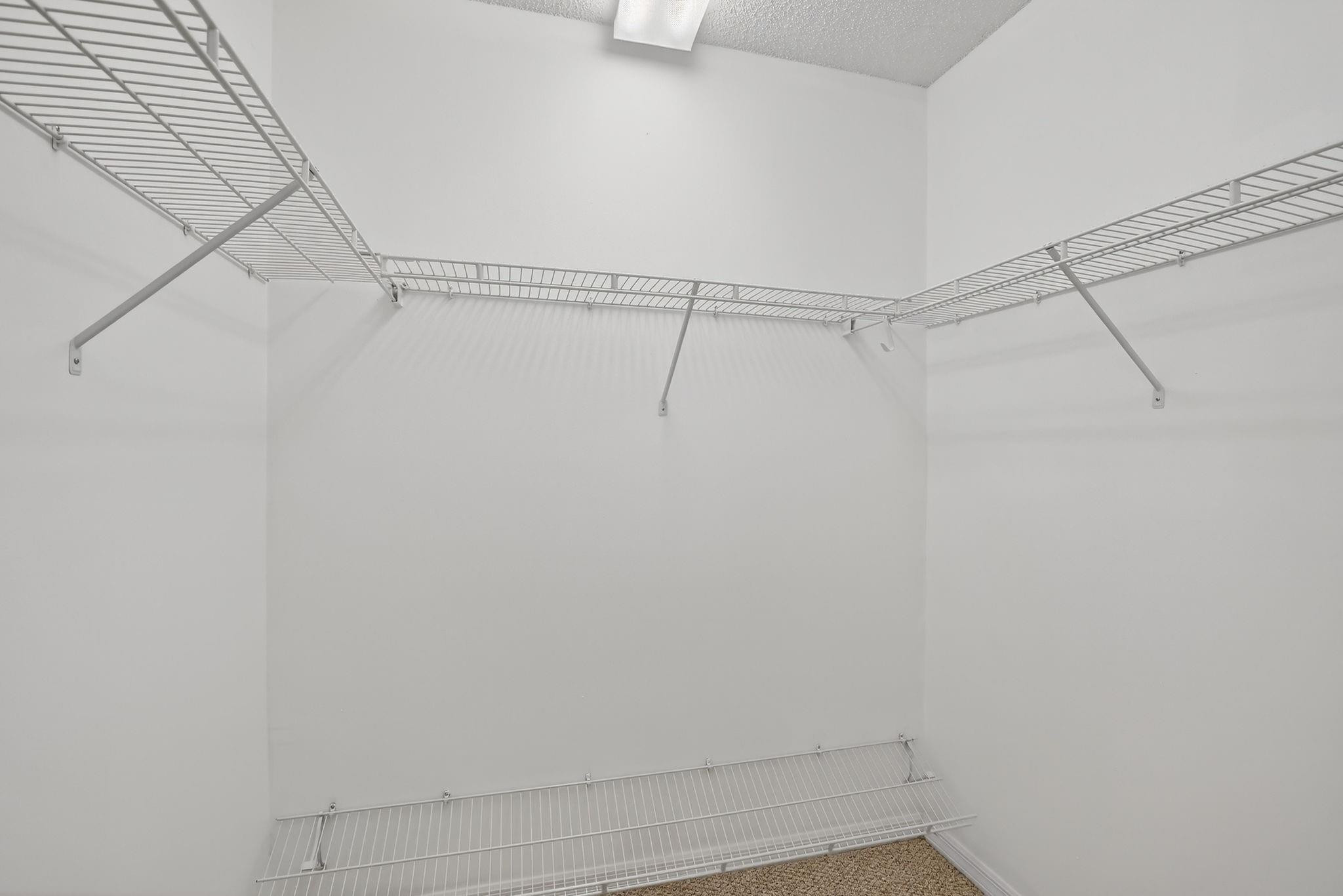 LAGUNA ISLES - Residential Lease