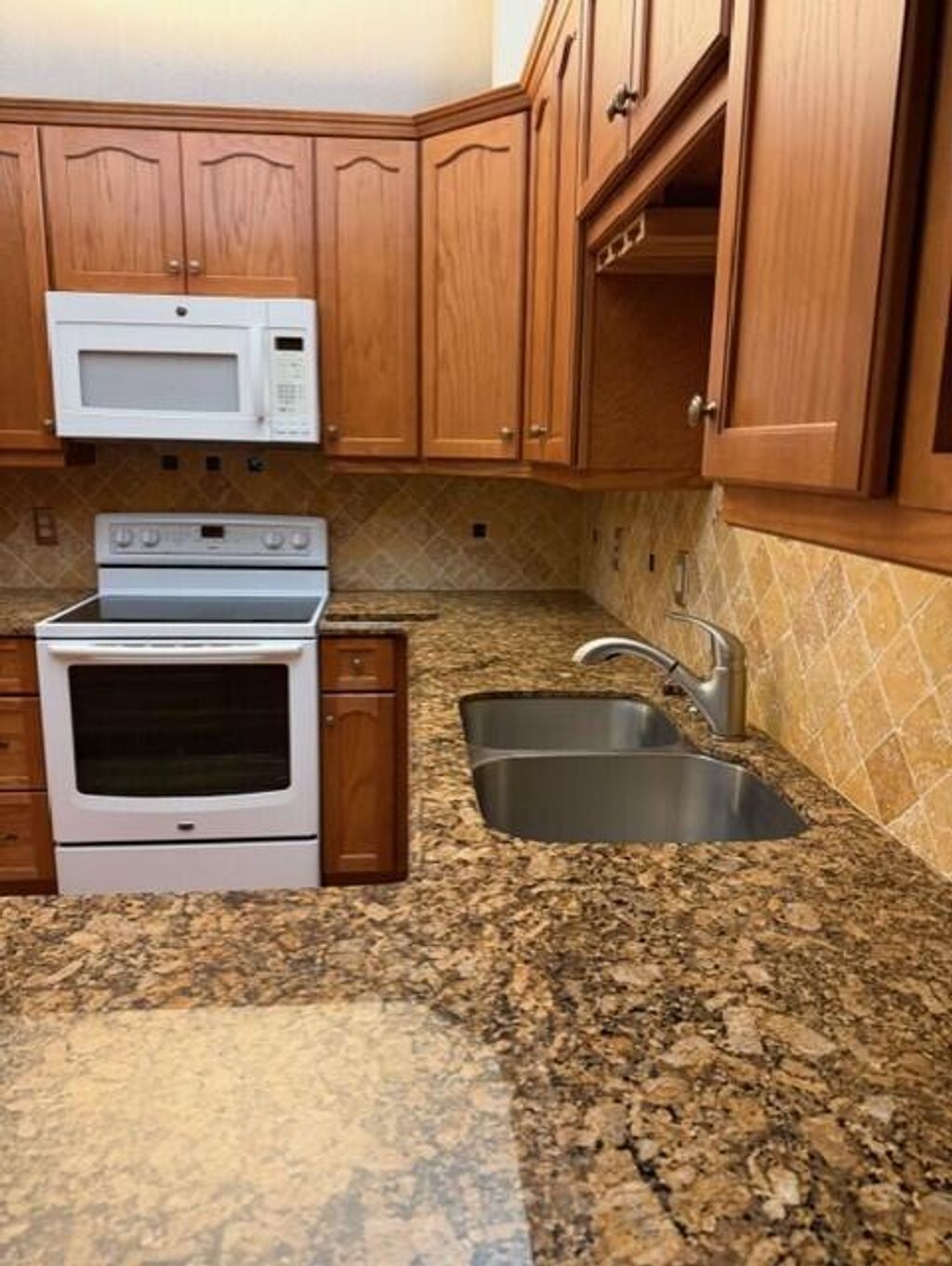 Photo of 106 Freedon Ct, Deerfield Beach, FL 33442 (MLS # R11167754)