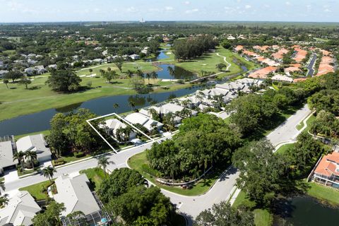 Single Family Residence in Palm Beach Gardens FL 597 Masters Way Way 30.jpg