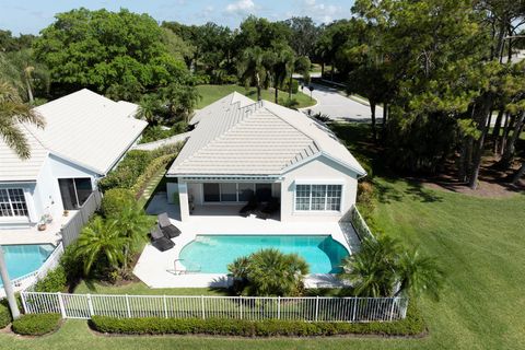 Single Family Residence in Palm Beach Gardens FL 597 Masters Way Way 26.jpg