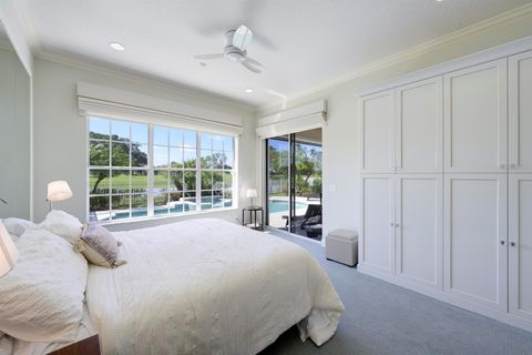 Single Family Residence in Palm Beach Gardens FL 597 Masters Way Way 15.jpg