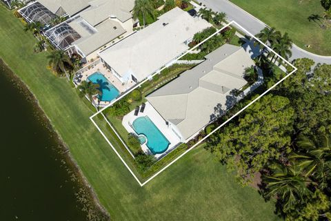 Single Family Residence in Palm Beach Gardens FL 597 Masters Way Way 28.jpg