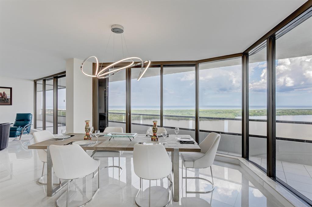 OLD PORT COVE LAKE POINT - Residential