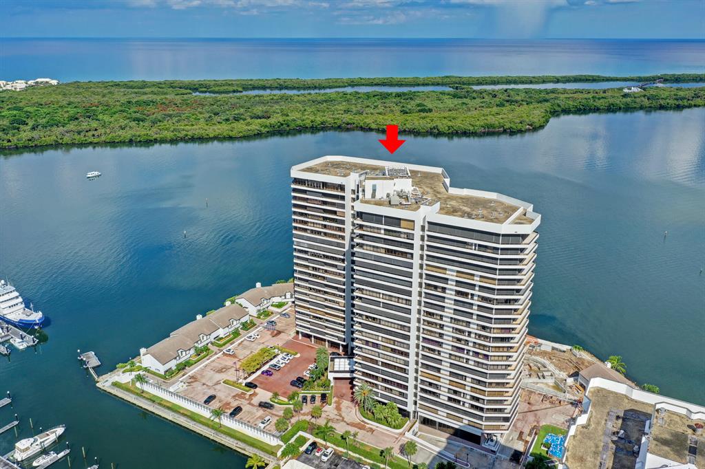 OLD PORT COVE LAKE POINT - Residential