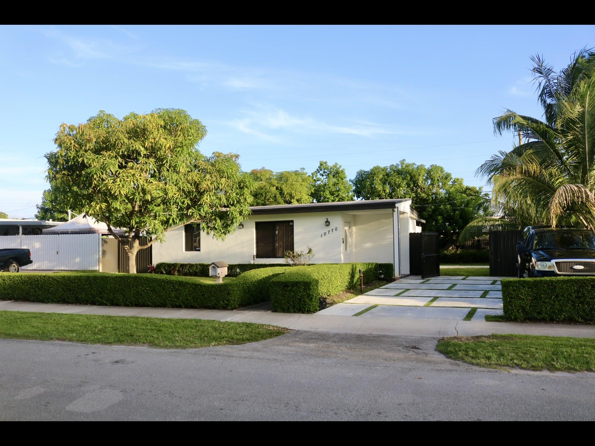 Beautifully remodeled 2-bedroom, 2-bath single-family home featuring quartz countertops, a large backyard with space to park your toys, boat/RV, or jet ski, etc. Centrally located near major highways, shops, FIU, HCA FL Kendall Hospital, and Tropical Park. Available to move in on August 1st, 2025. You don't want to miss this!