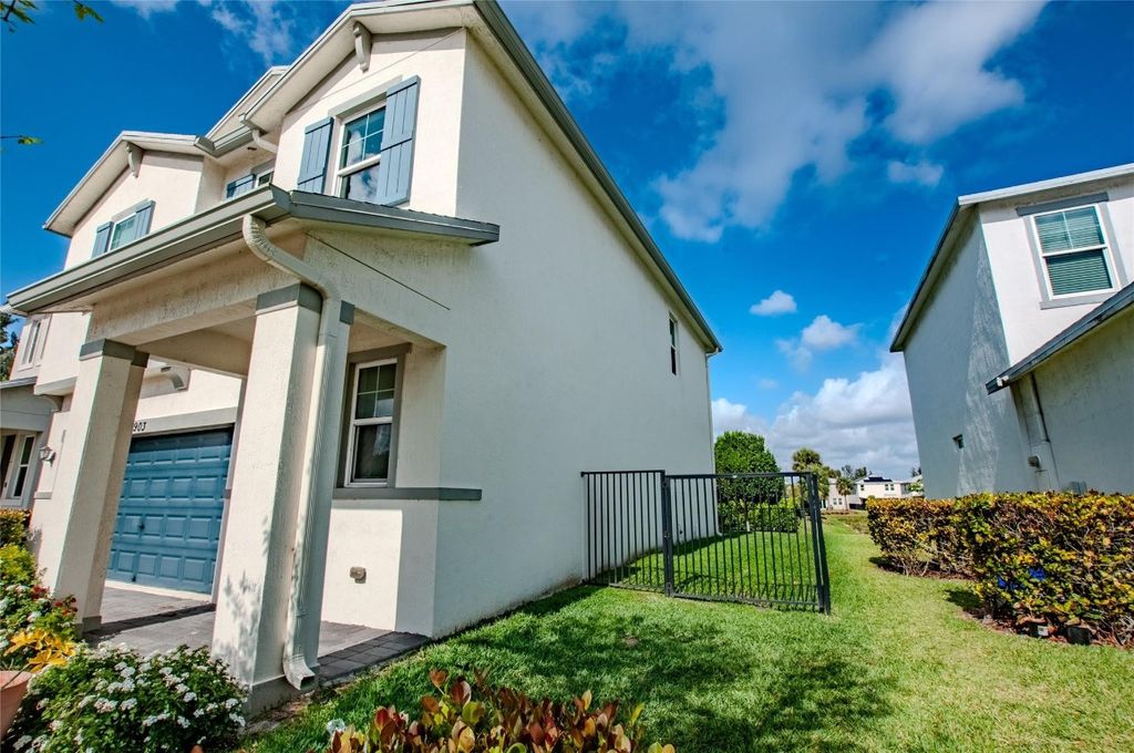 Photo of 1903 Vernon Street, Lake Worth Beach, FL 33460 (MLS # F10502031)