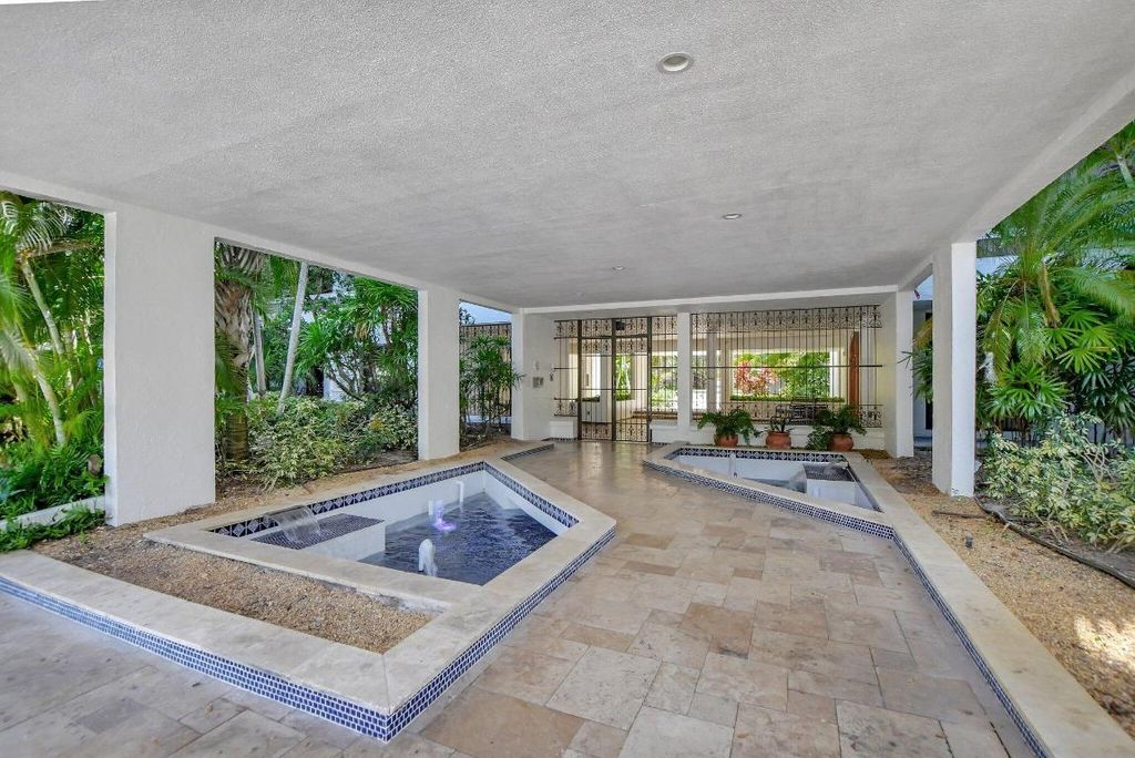 Photo of 23200 Camino Del Mar #508, Boca Raton, FL 33433 (MLS # R11151574)