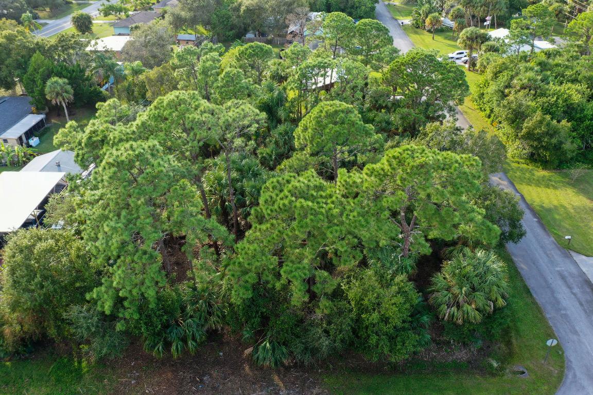 LAKEWOOD PARK UNIT 8 - Land