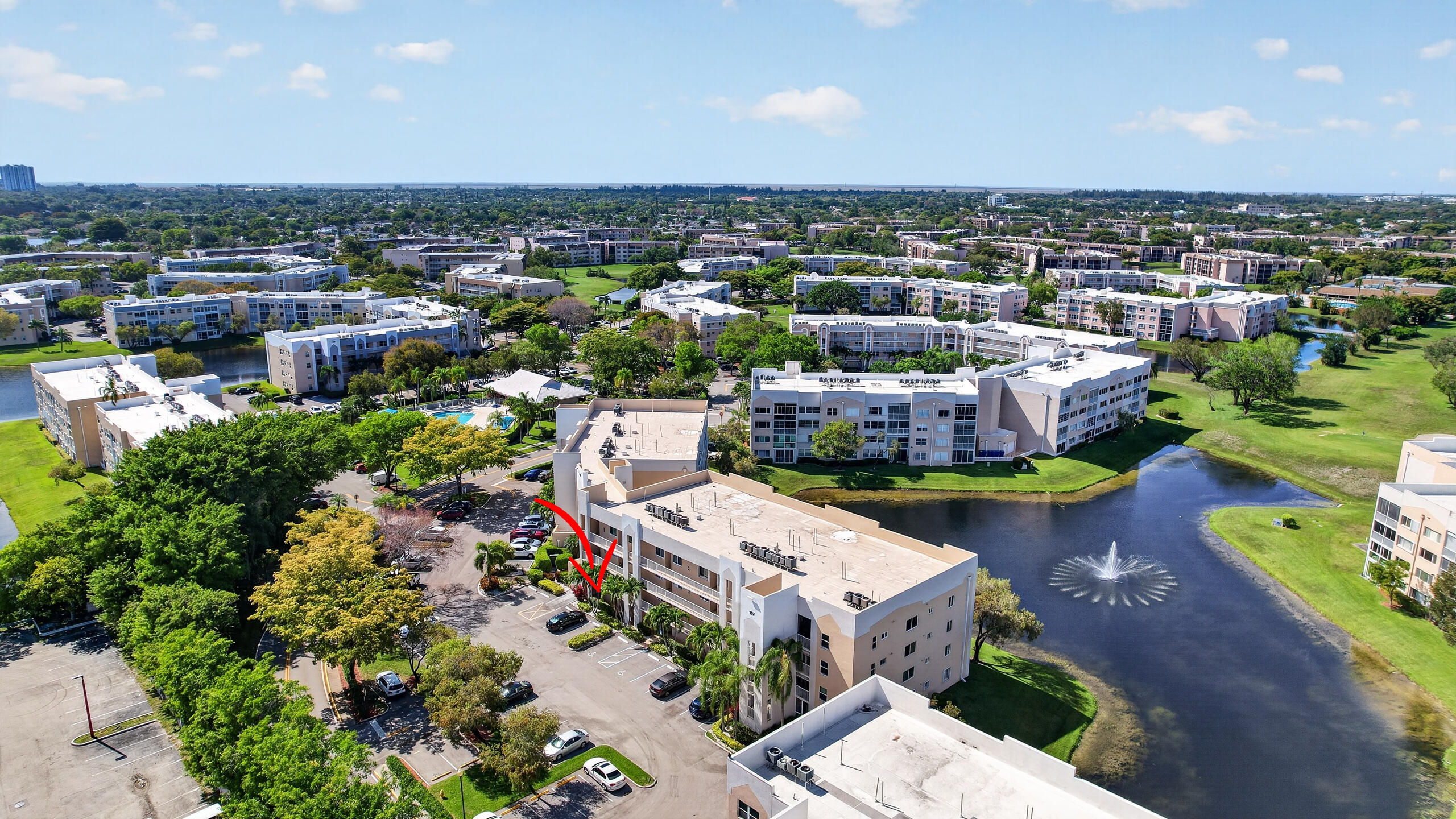 SUNRISE LAKES 197 CONDO - Residential