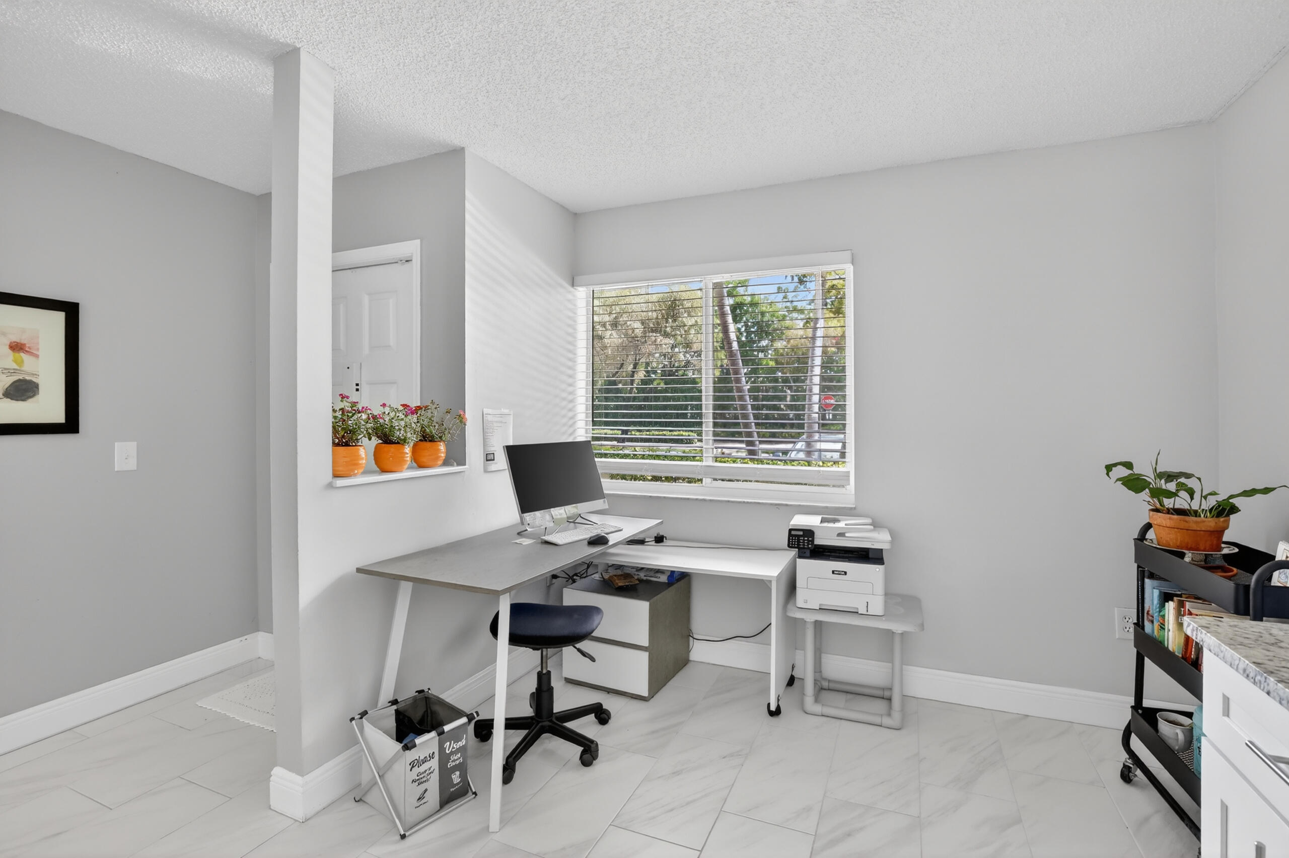 SUNRISE LAKES 197 CONDO - Residential