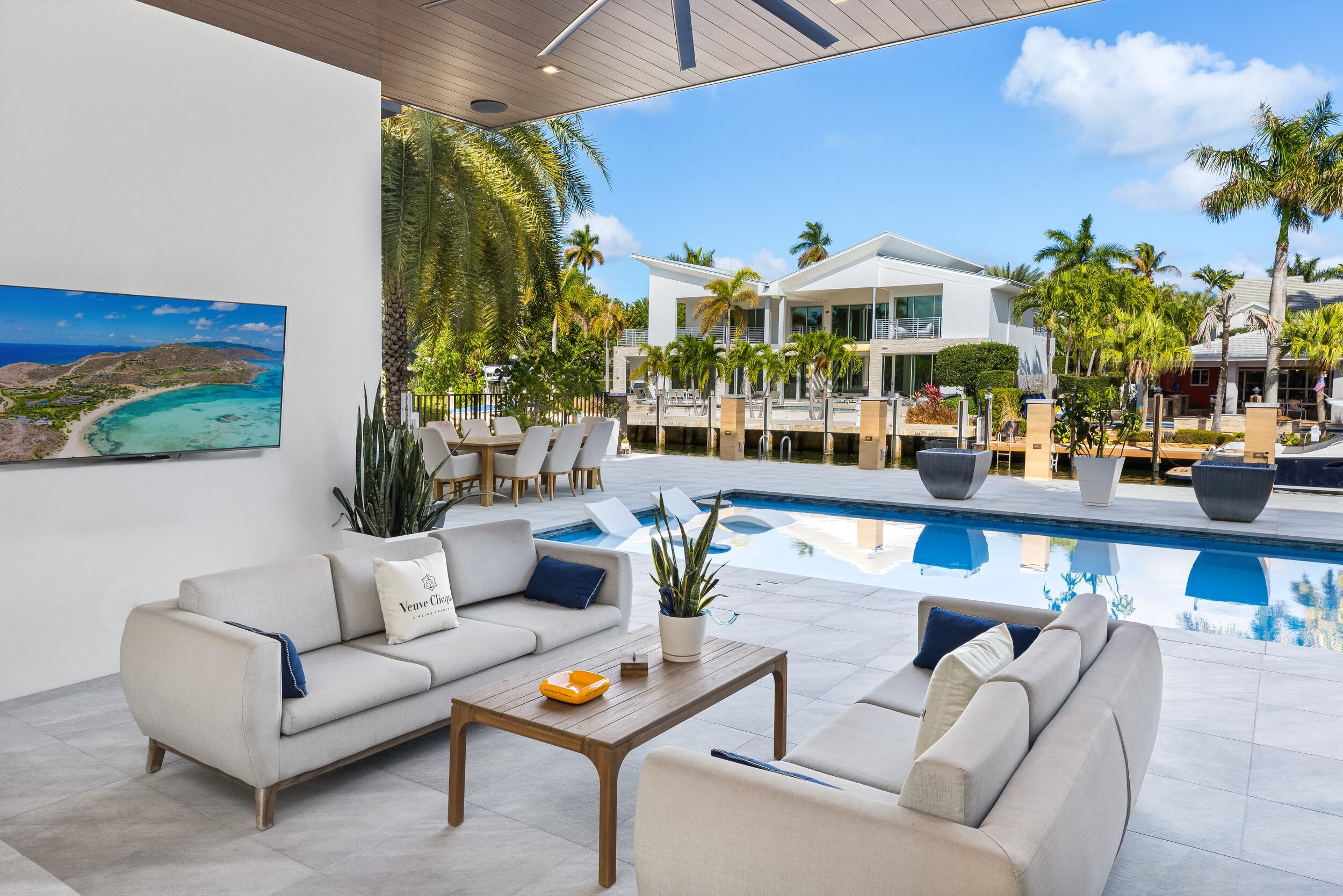 Venice 8-12 B - Residential