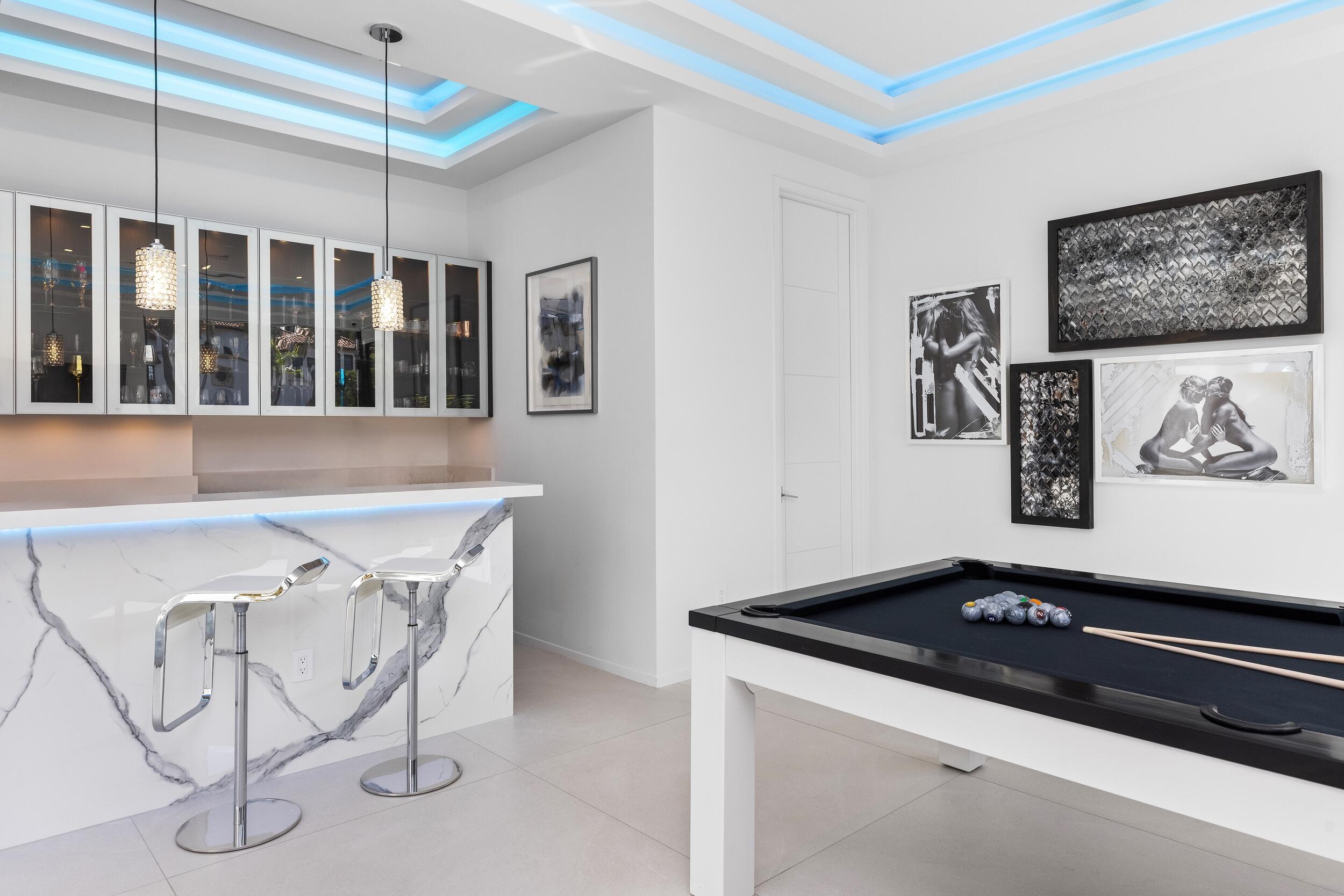 Venice 8-12 B - Residential