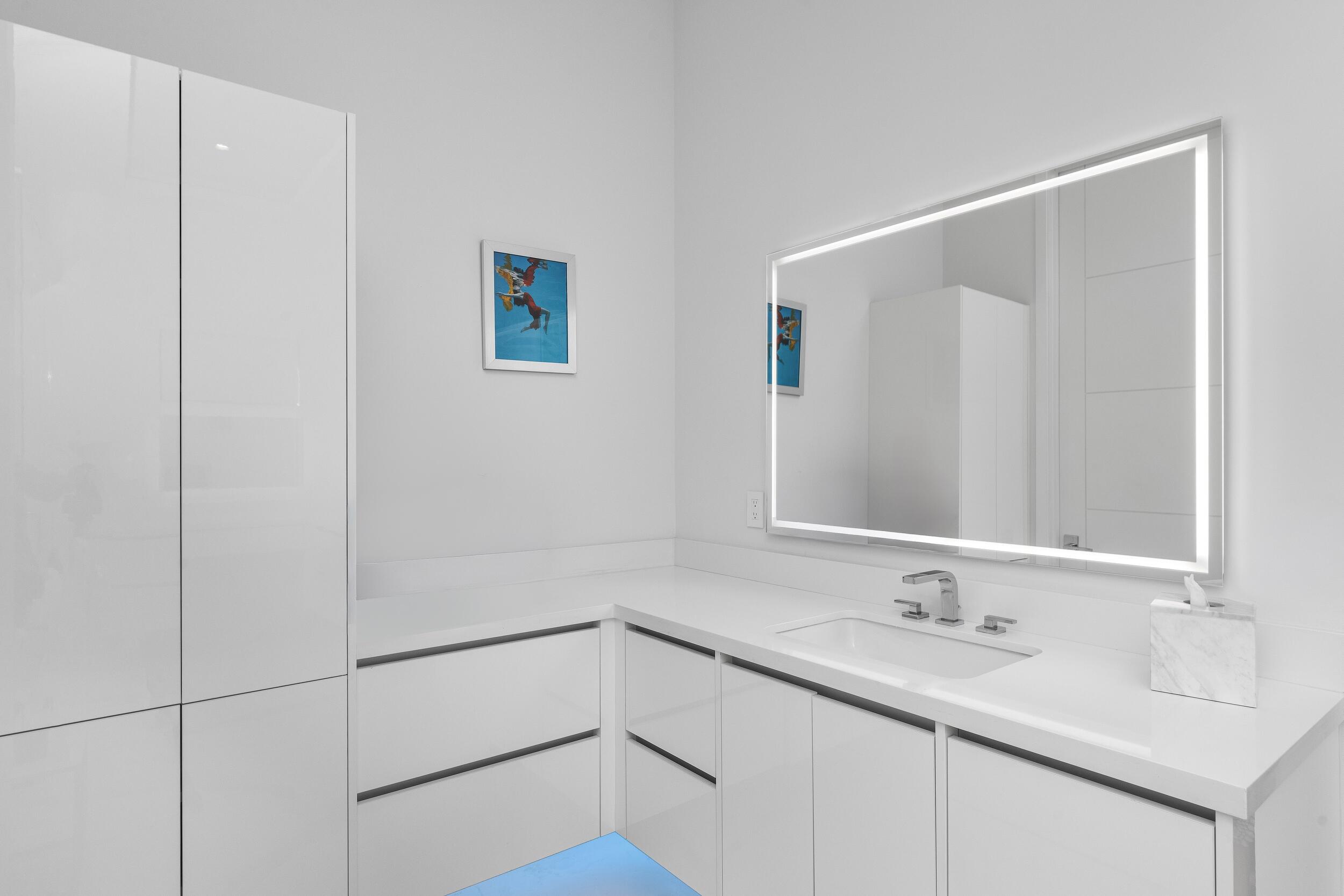 Venice 8-12 B - Residential