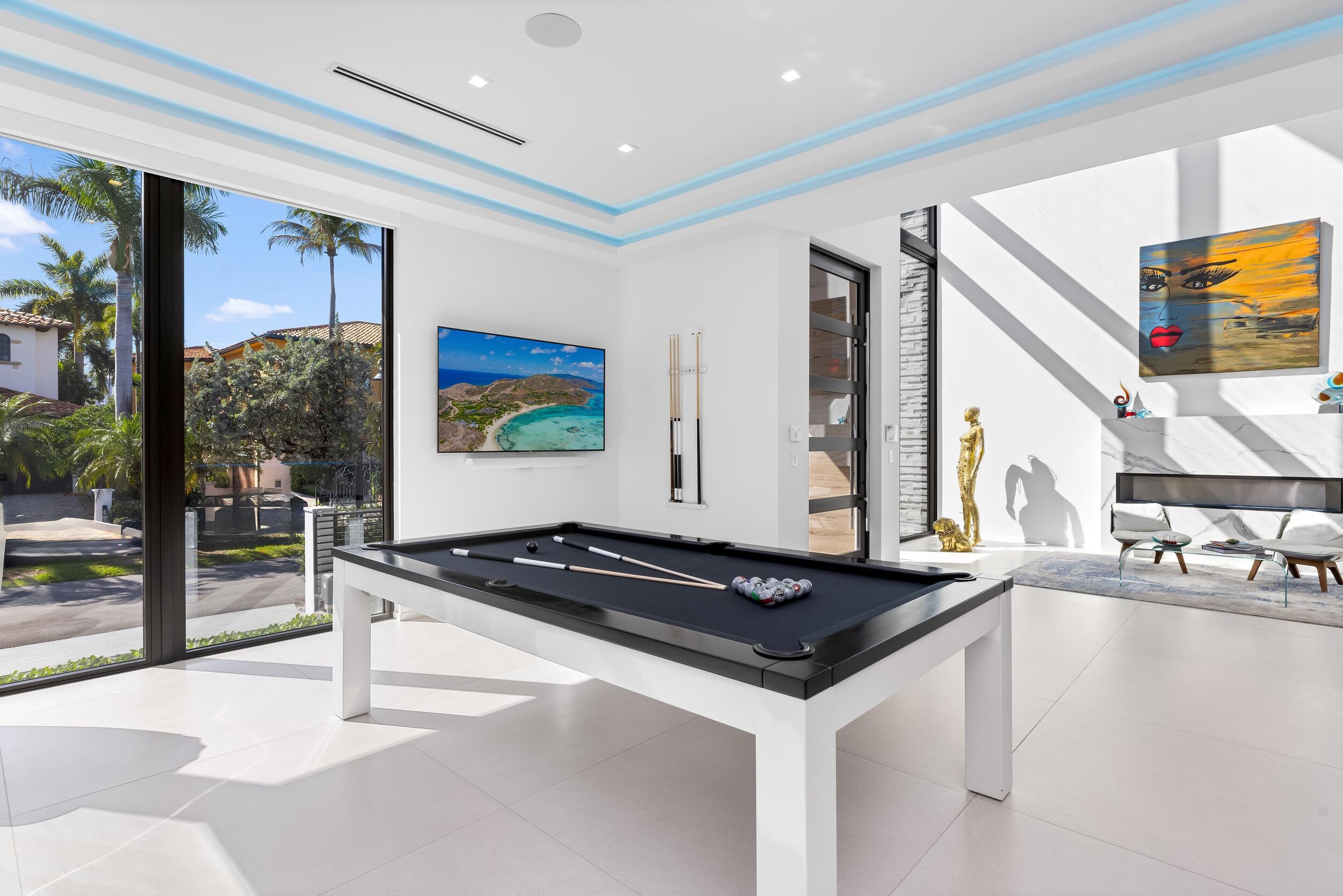 Venice 8-12 B - Residential