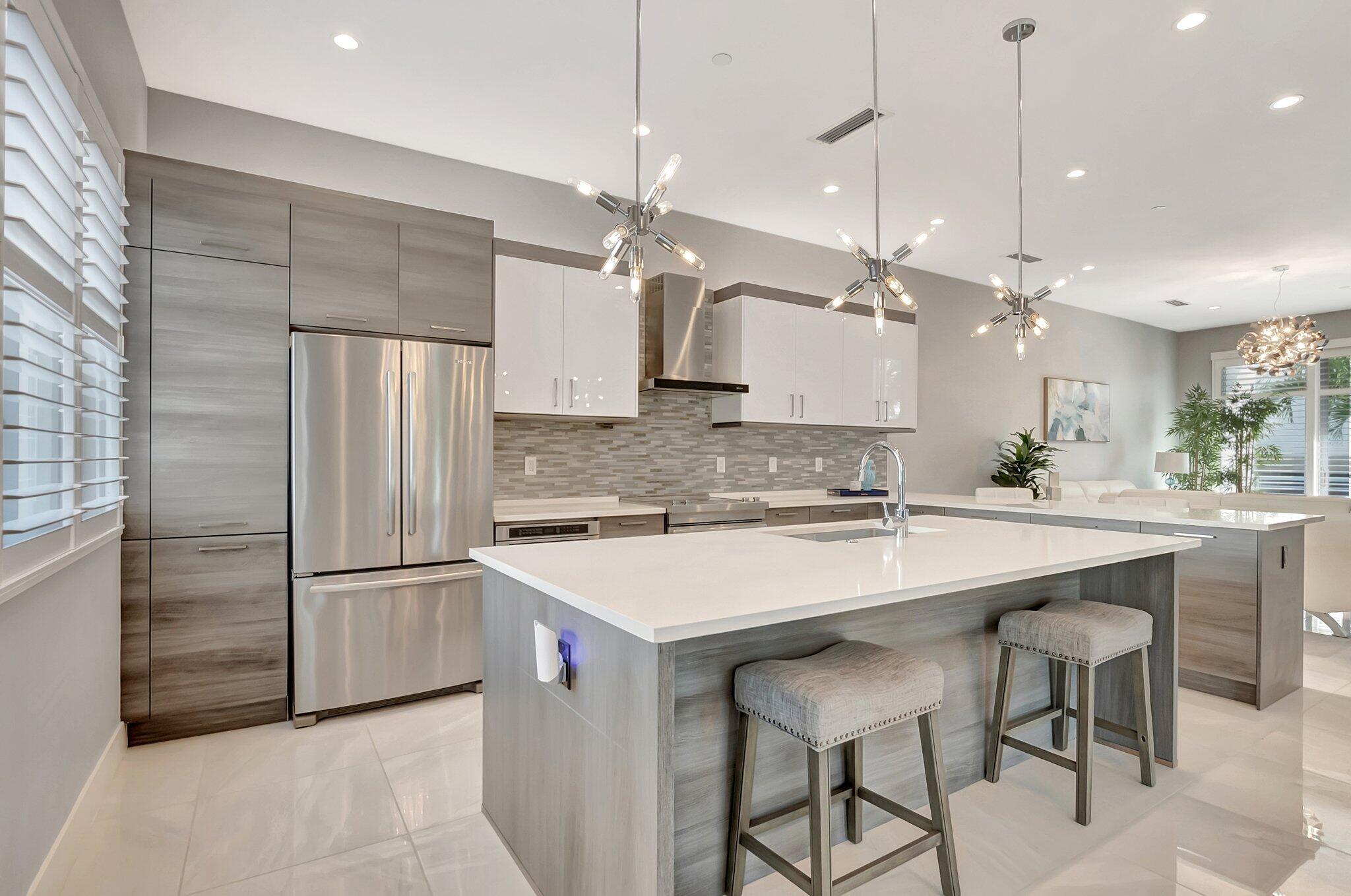 SPANISH RIVER TOWNHOMES - Residential Lease